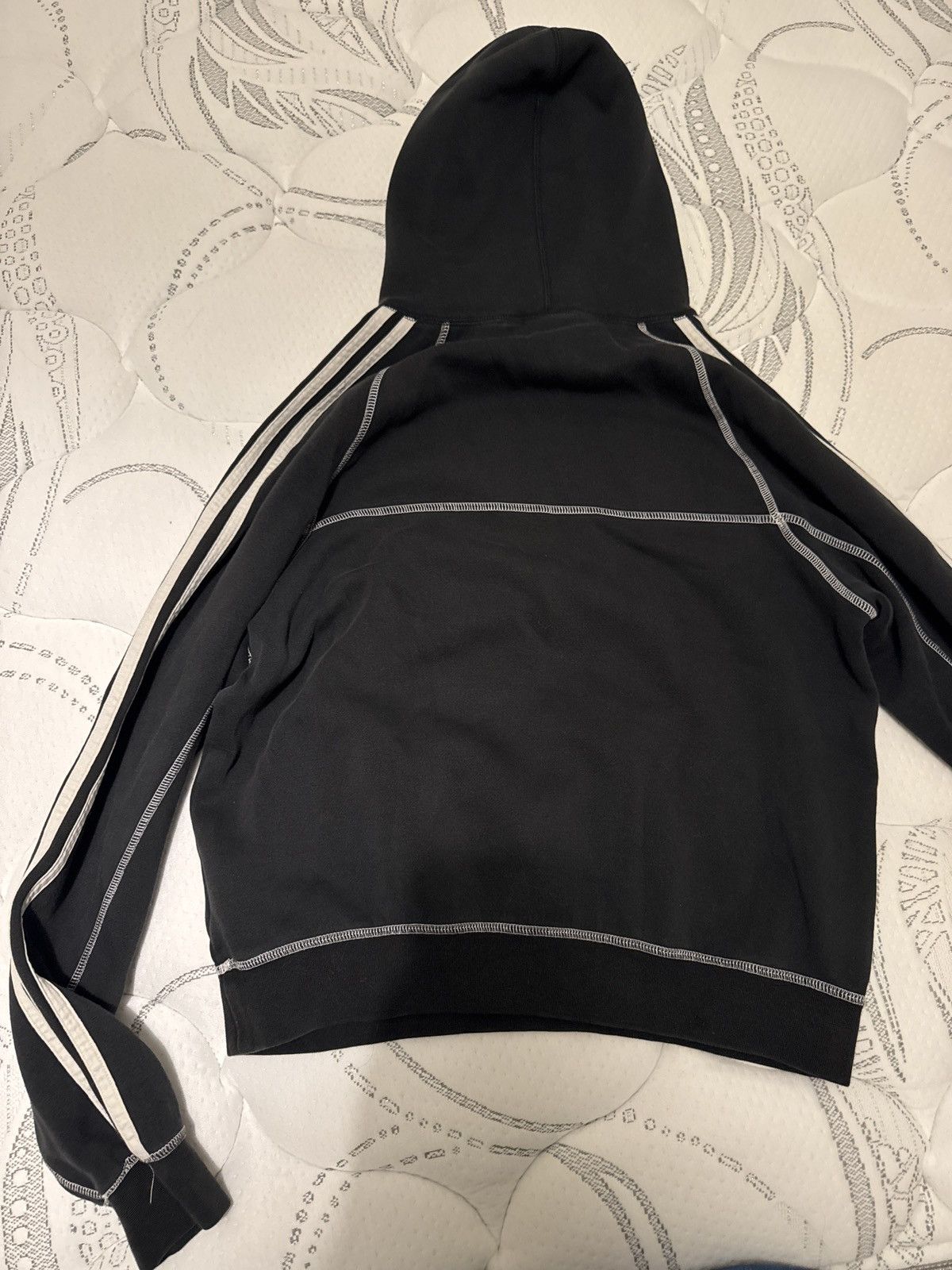 Adidas Hoodie with arm stripes and outer stitching Size US S / EU 44-46 / 1 - 5 Thumbnail