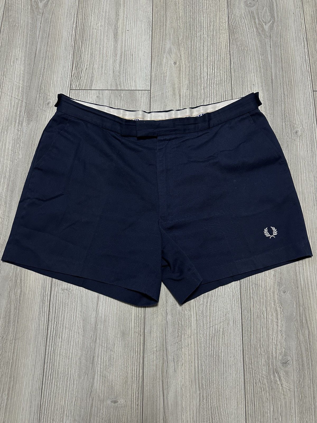 Fred Perry Vintage Fred Perry Shorts logo casual size 36 Size US 36 / EU 52 - 1 Thumbnail