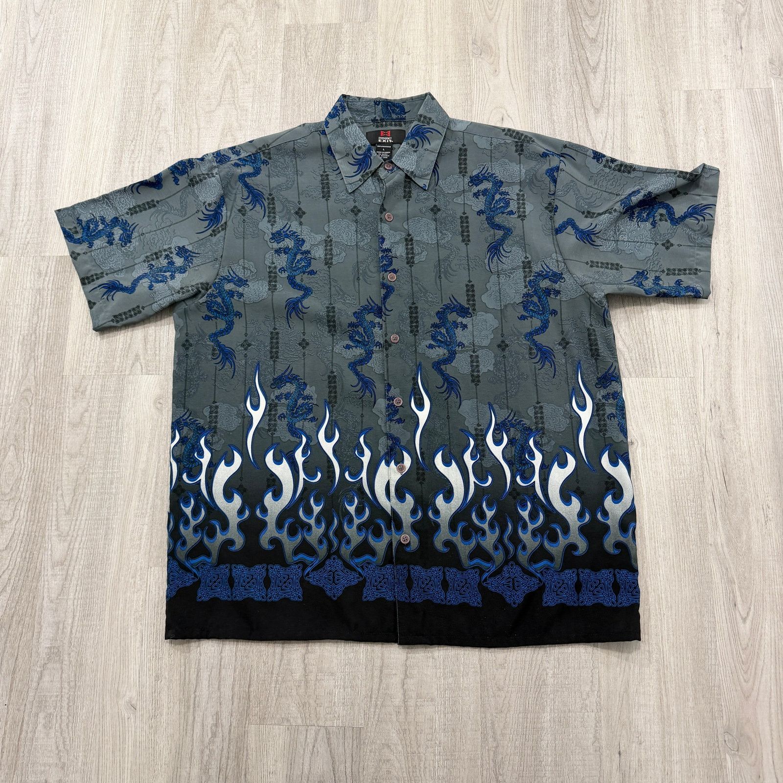 Vintage Vintage Emergency Exit Shirt Large Gray Blue Flames Dragon Size US L / EU 52-54 / 3 - 1 Thumbnail