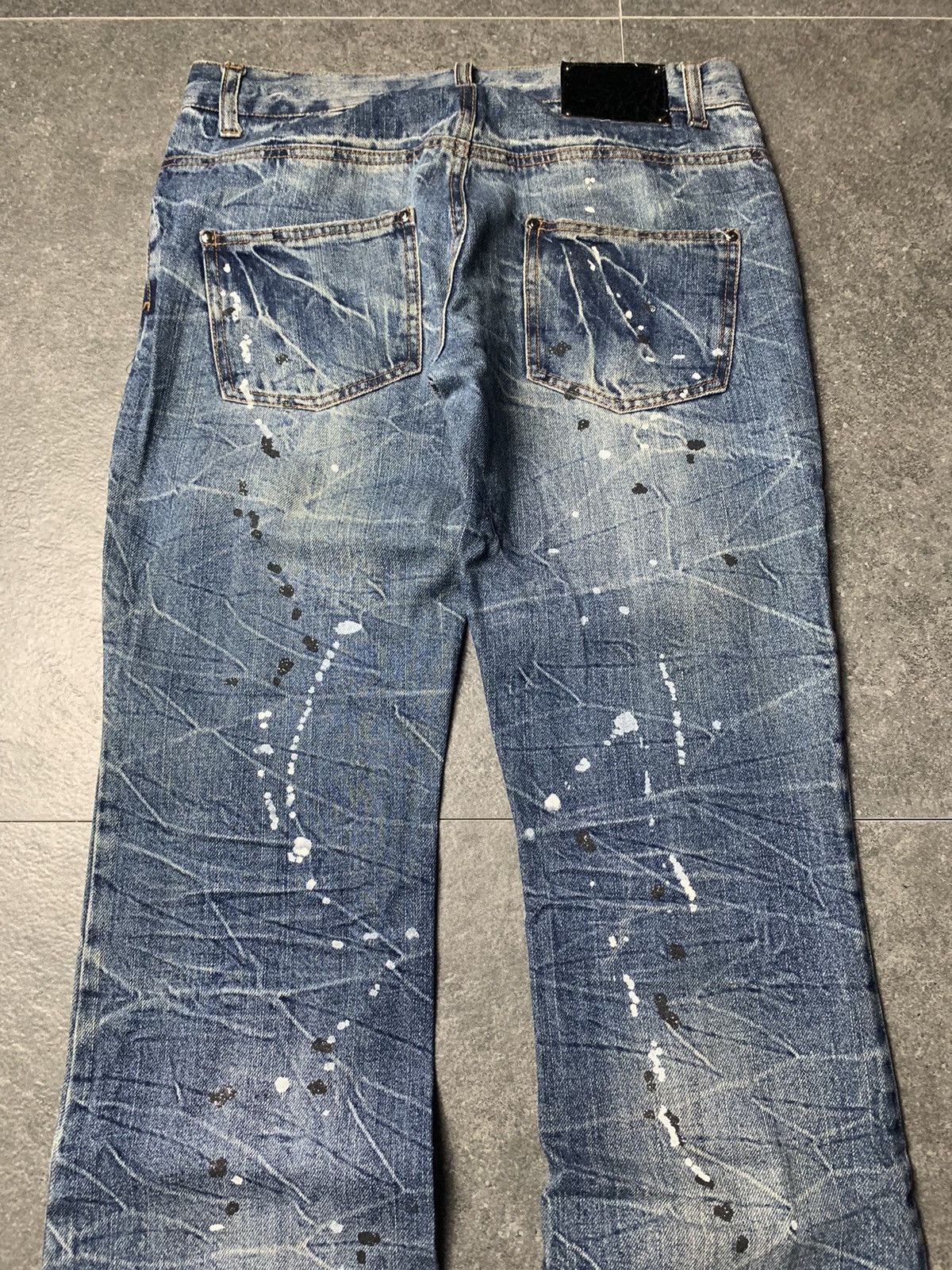 Japanese Brand 2000s Lowbox Honeycomb Splatted Bootcut Jeans Size US 29 - 13 Thumbnail