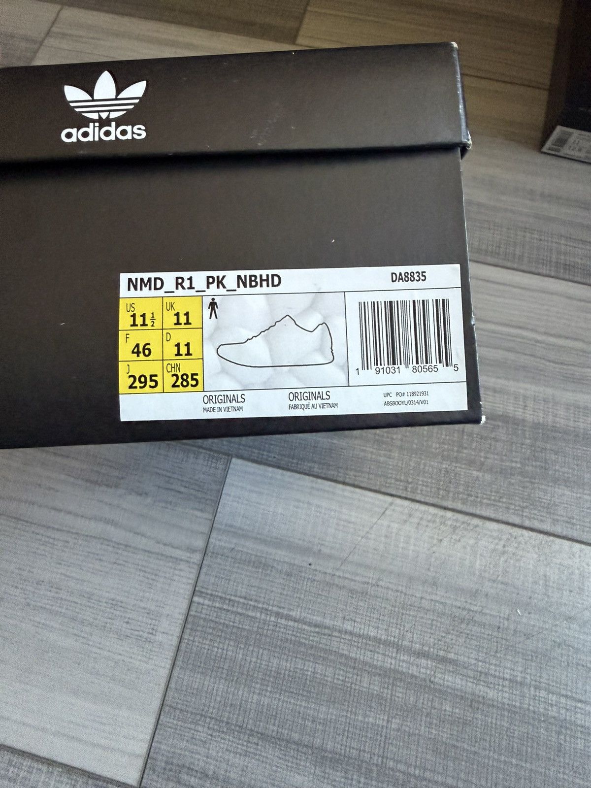 Adidas × Neighborhood Adidas x Neighborhood NMD R1 PK Shark Tooth Size 11.5 DS NEW Size US 11.5 / EU 44-45 - 9 Thumbnail