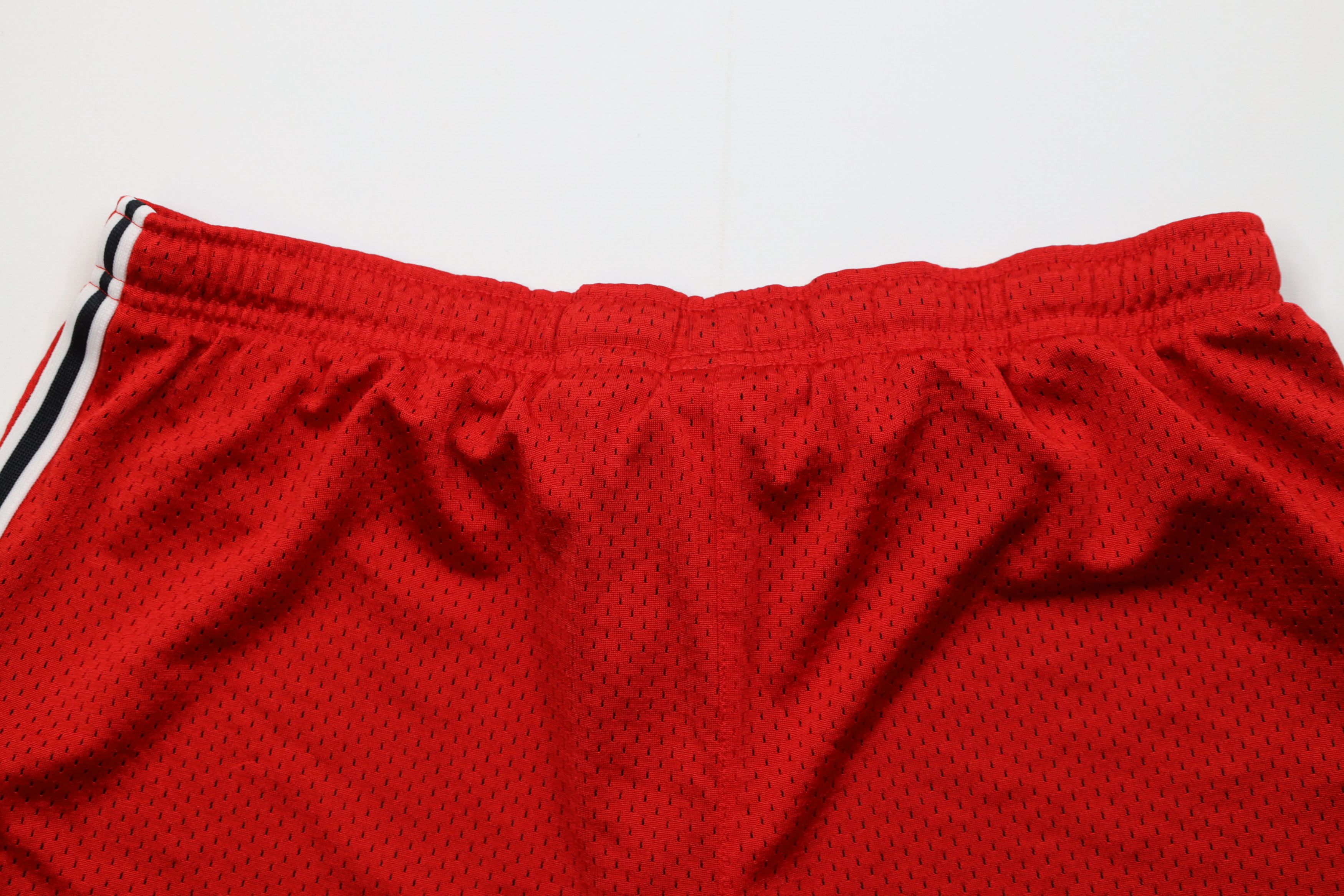 Nike Vintage Y2K Nike Scott Mini Swoosh Above Knee Shorts Red Size US 32 / EU 48 - 9 Thumbnail