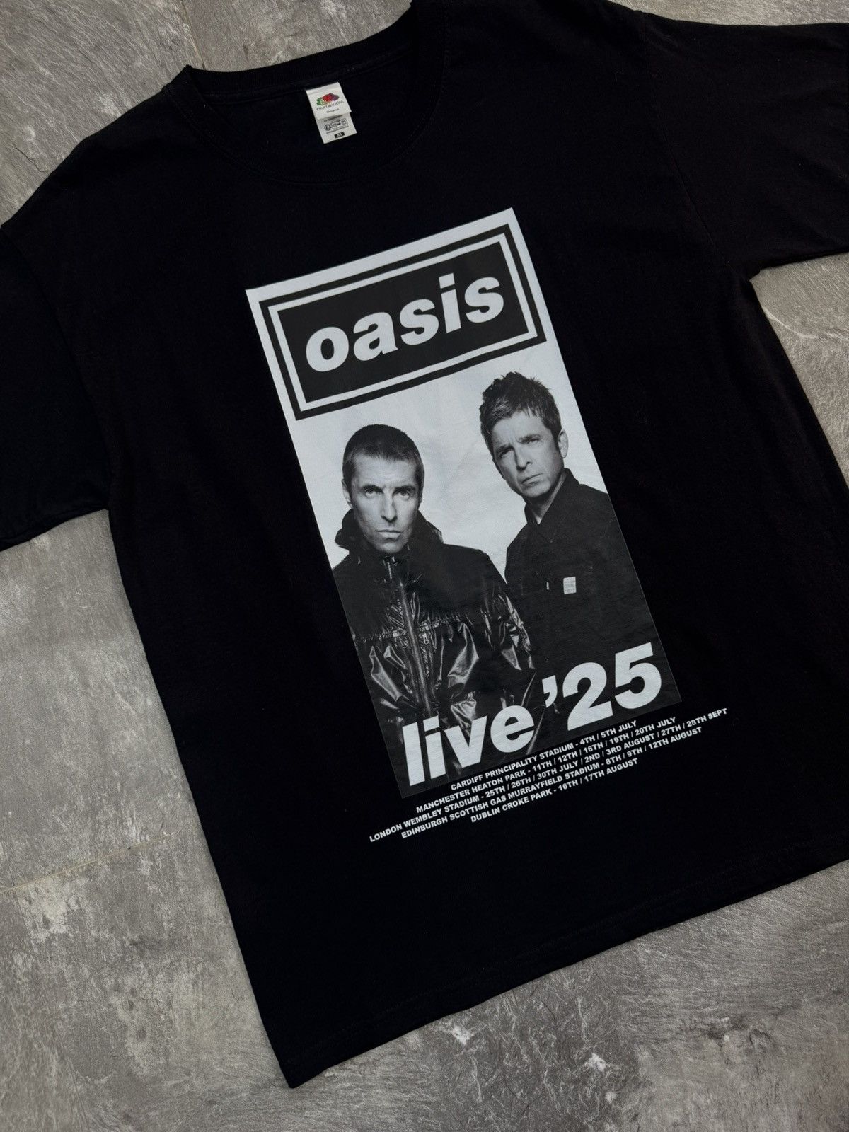 Band Tees Oasis Live ‘25 World Tour Pronto T-Shirt Black Size M Size US M / EU 48-50 / 2 - 2 Thumbnail