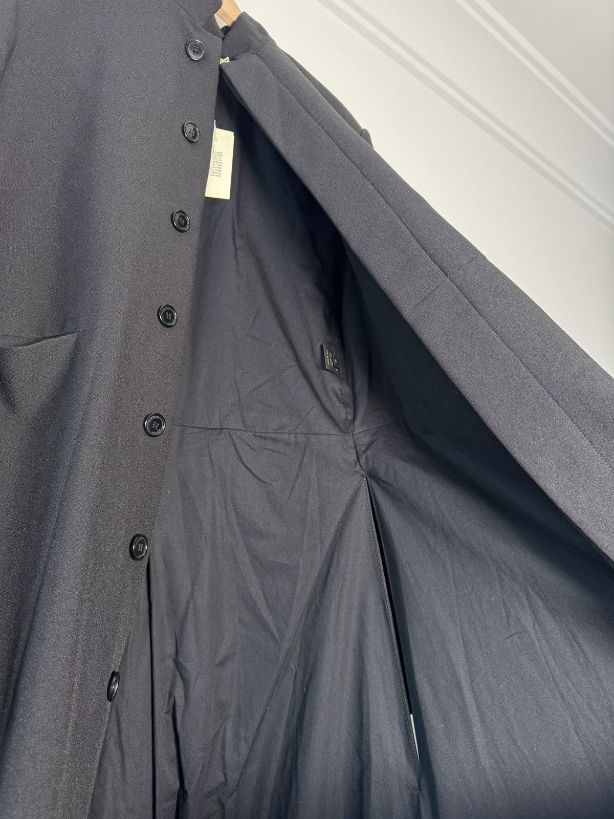 Vetements VETEMENTS long crepe coat HELLO BOYS ss2016, size S, NWT Size US S / EU 44-46 / 1 - 5 Thumbnail