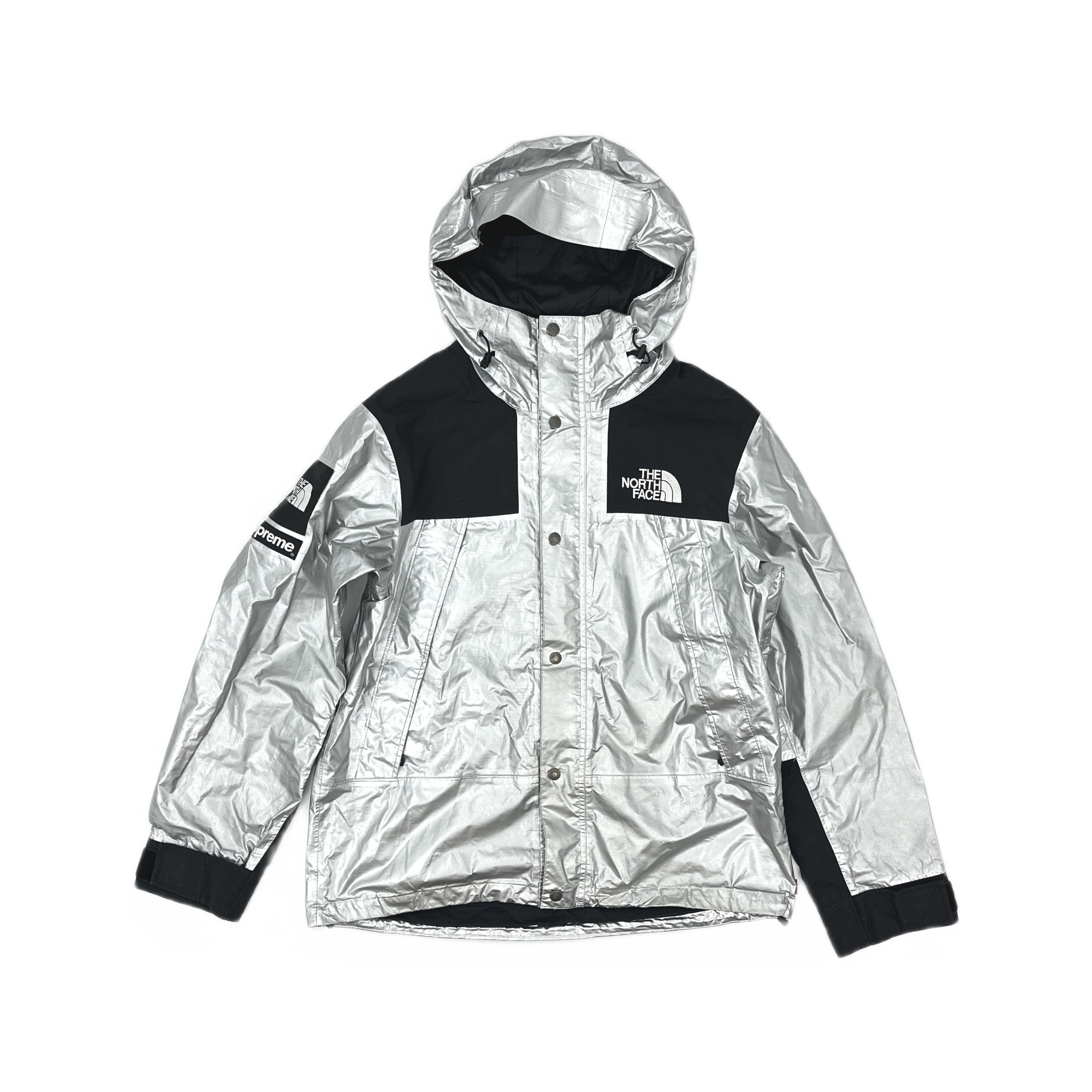 Supreme Supreme x The North Face Metallic Jacket Size M Size US M / EU 48-50 / 2 - 1 Thumbnail