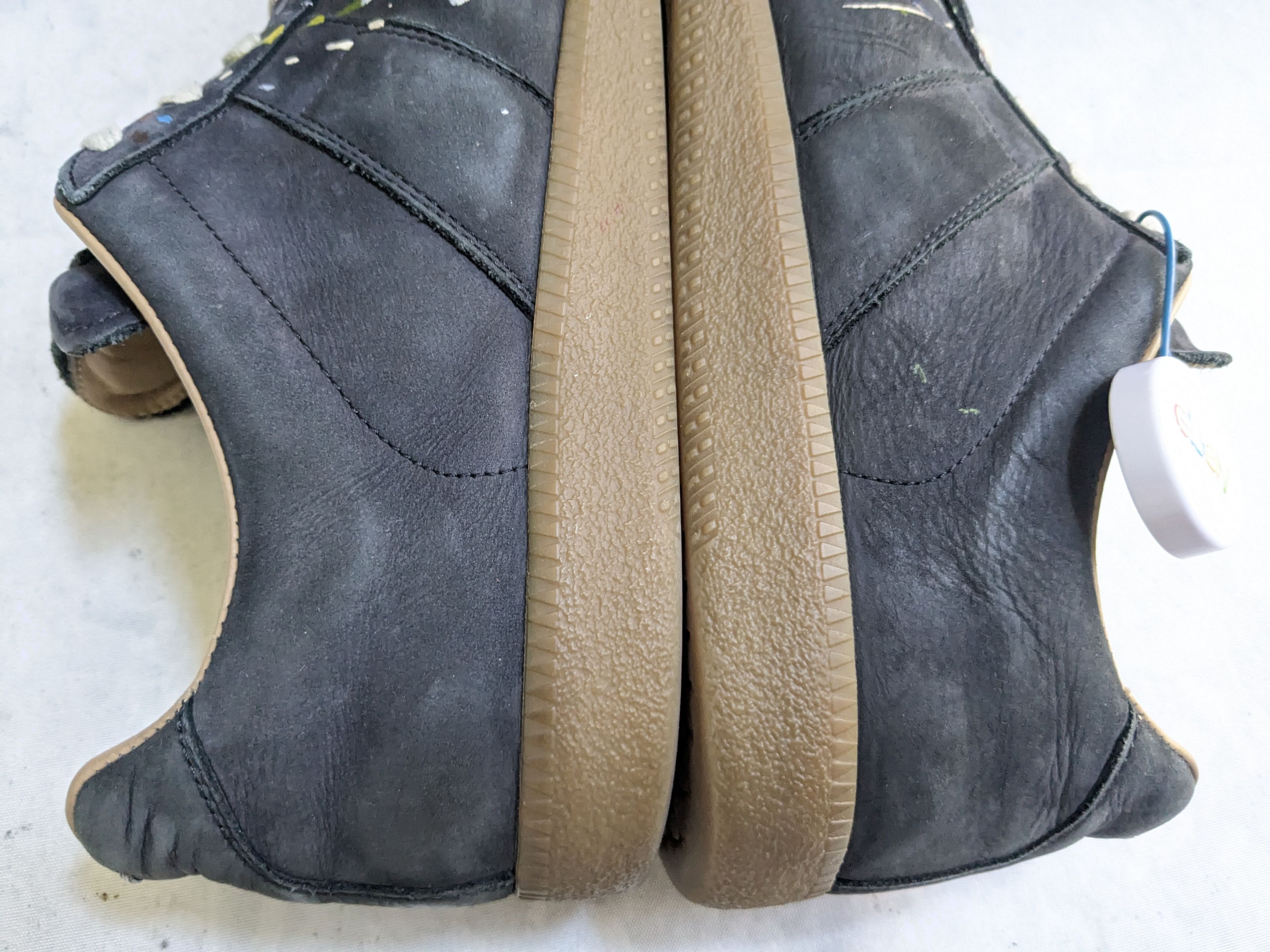 Maison Margiela Maison Margiela Replica Black Paint Splatter 11 44 Gum Low Size US 11 / EU 44 - 12 Thumbnail