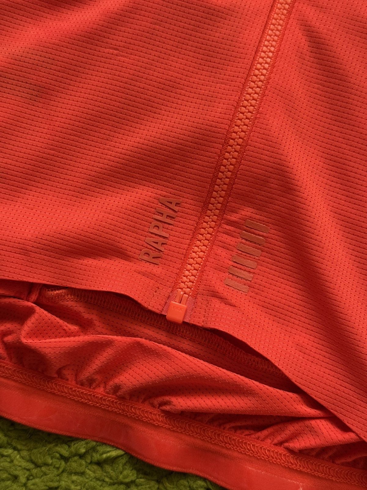 Rapha 🚲 Rapha cycle jersey t-shirt Size US S / EU 44-46 / 1 - 2 Thumbnail