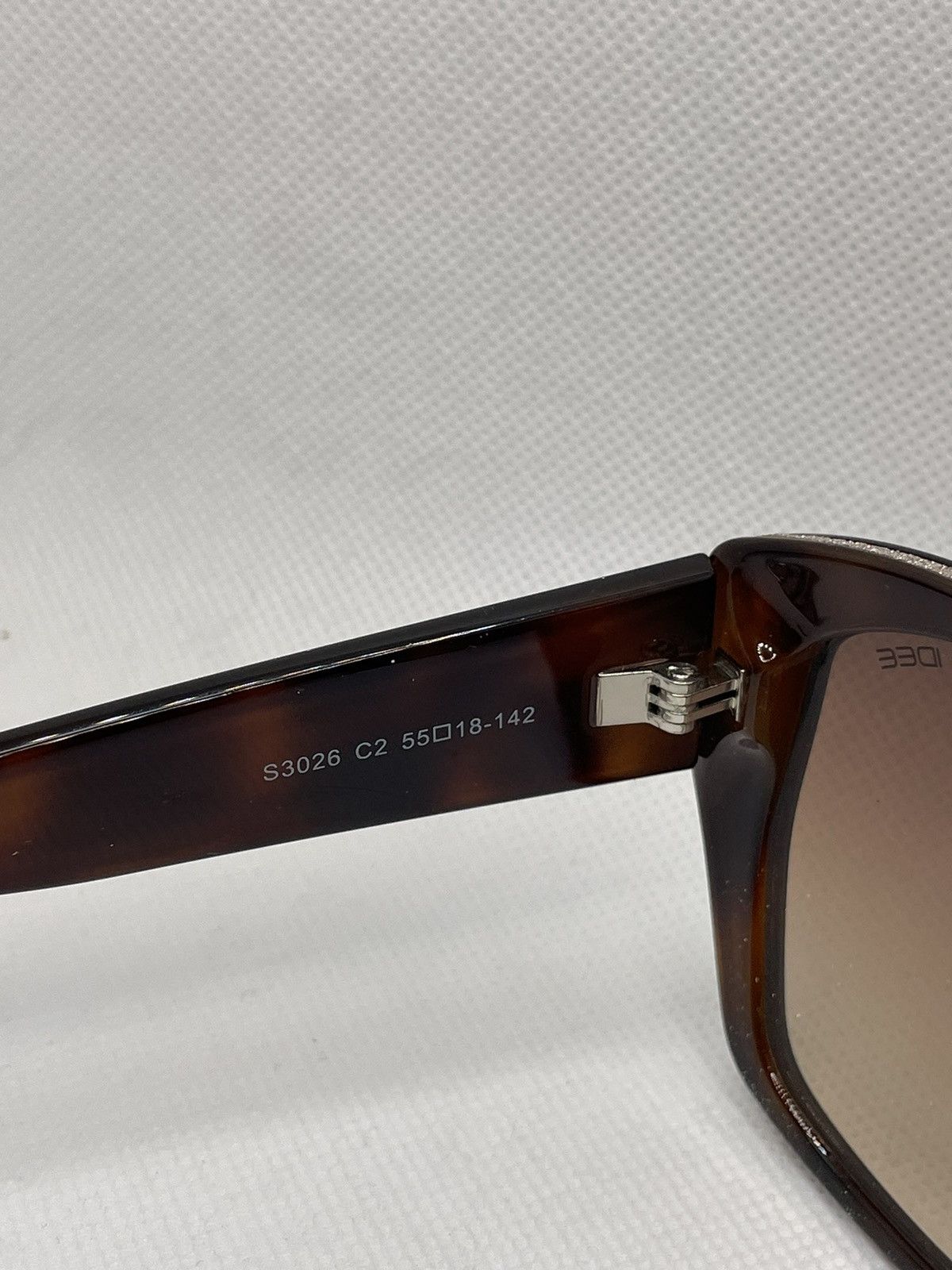 Vintage IDEE S3026 WOMEN BUTTERFLY SUNGLASSES Size ONE SIZE - 9 Thumbnail