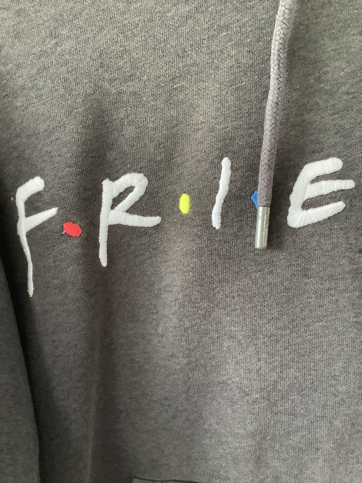 H&M × Warner Bros Friend TV Series Sweatshirt Size US XS / EU 42 / 0 - 4 Thumbnail