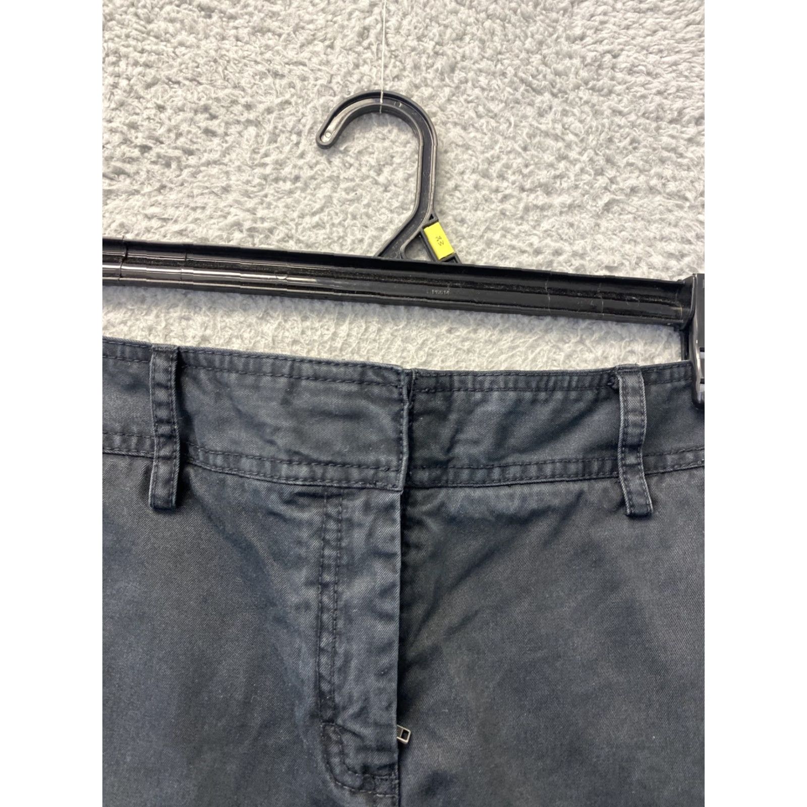 Tommy Hilfiger Tommy Hilfiger Shorts - Chino Women - Size 10 - Black - Regular Fit - 3in Inseam Size 32" / US 10 / IT 46 - 2 Thumbnail
