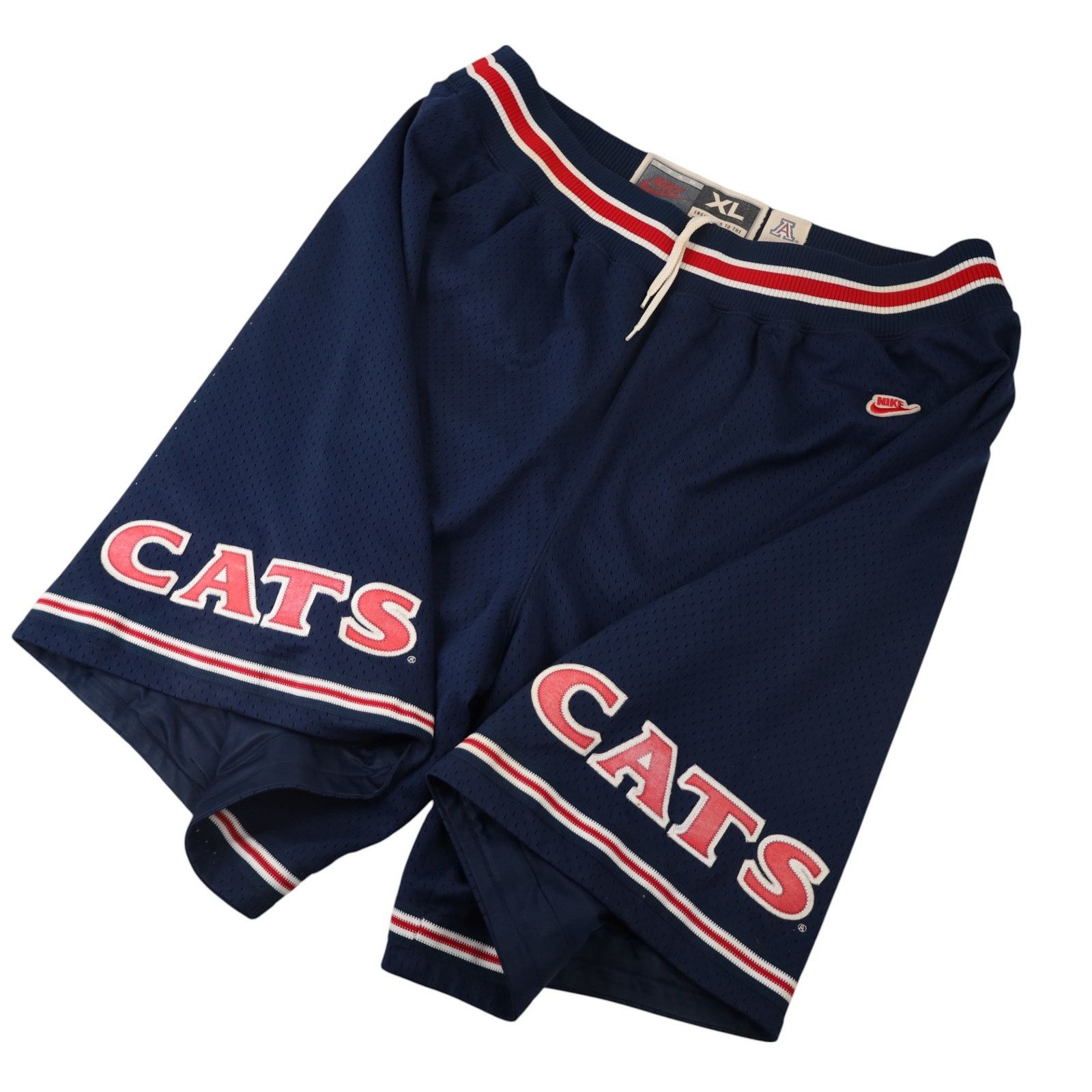 Nike × Vintage Vintage Nike Arizona Wildcats All Sewn Basketball Short Size US 38 / EU 54 - 3 Thumbnail