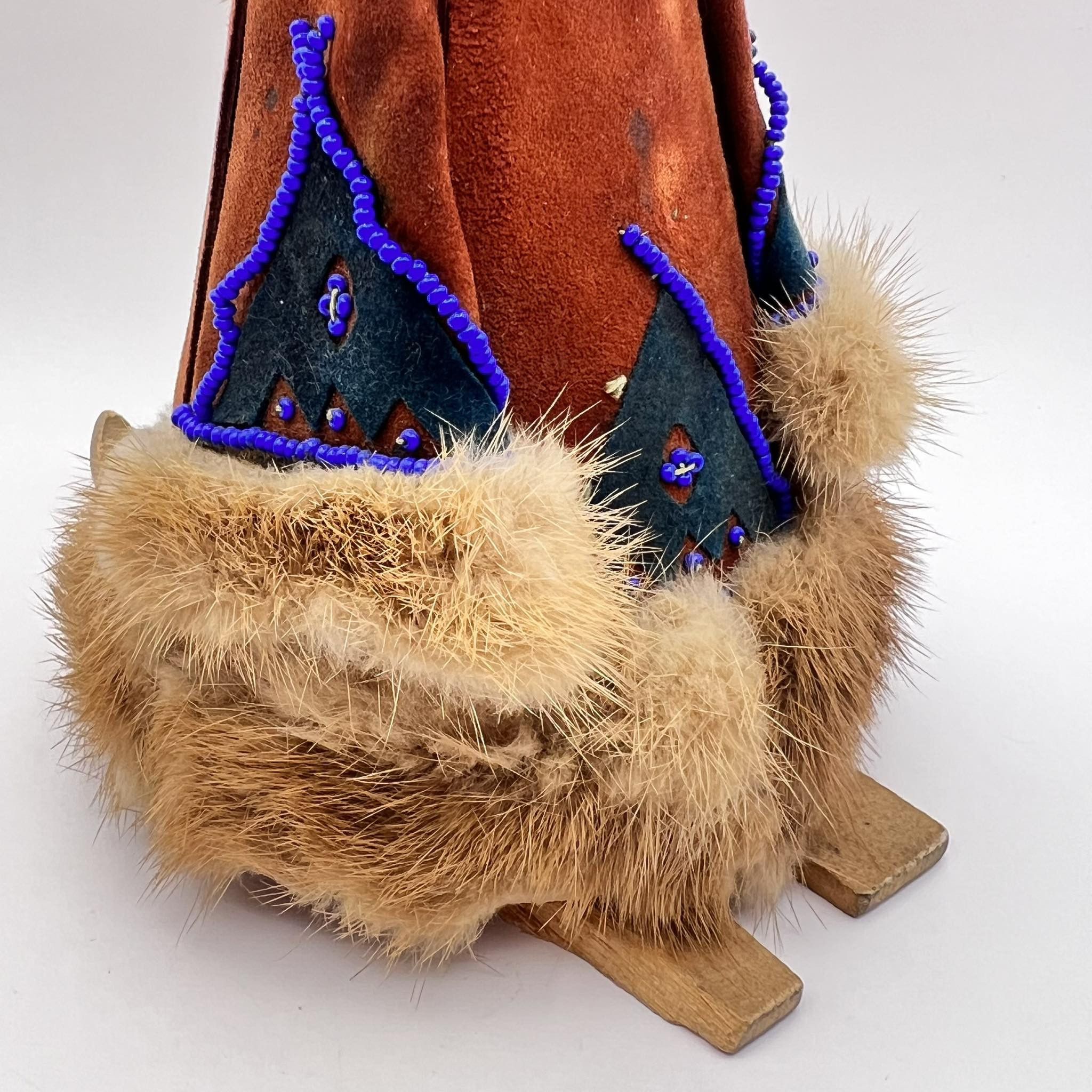 Vintage Vintage Wooden Natural Fur Hand Made Figurine Eskimo Girl Size ONE SIZE - 5 Thumbnail