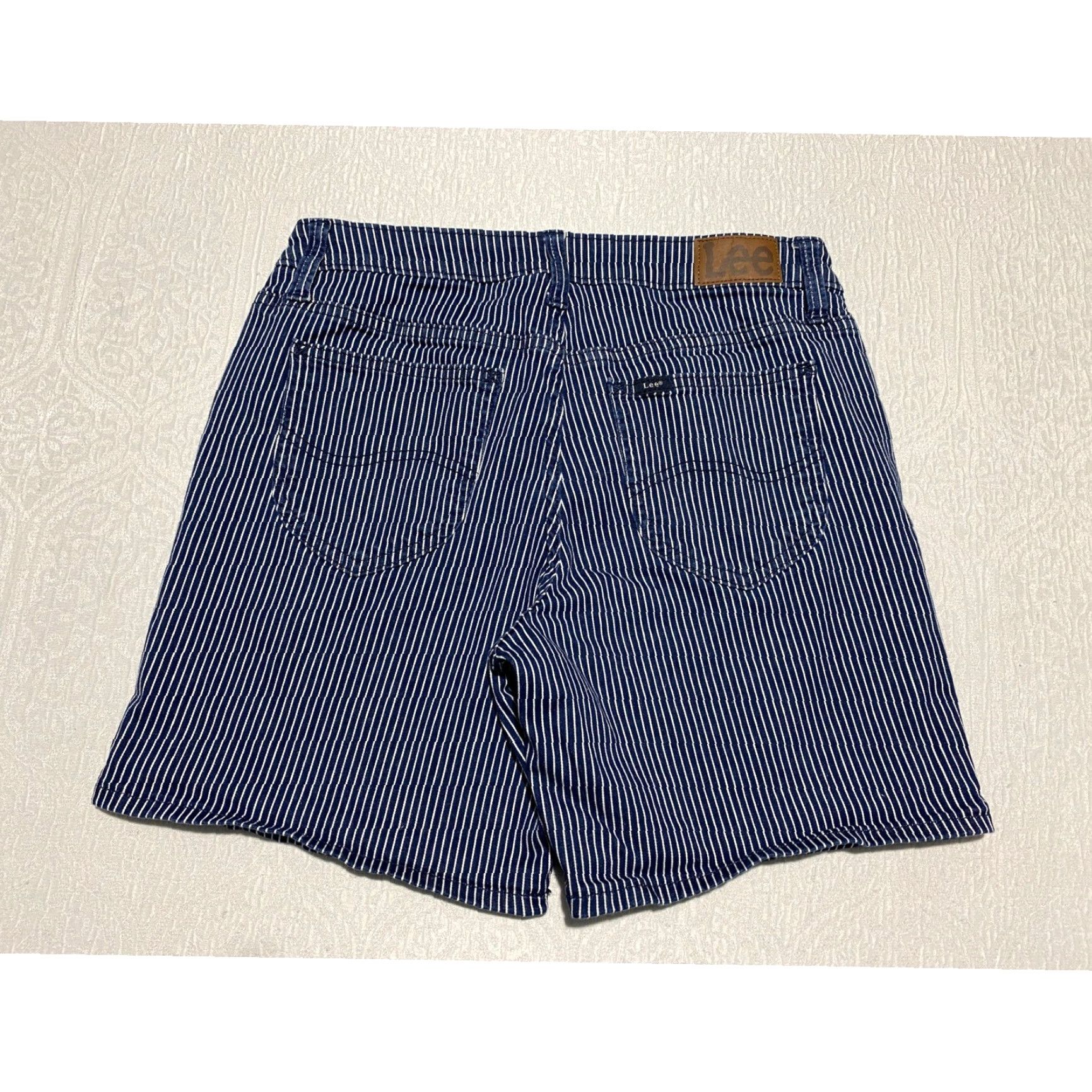 Lee Lee Shorts Women's Size 30 Blue Stripe Mid Rise Railroad Dark Wash Size 30" / US 8 / IT 44 - 2 Thumbnail