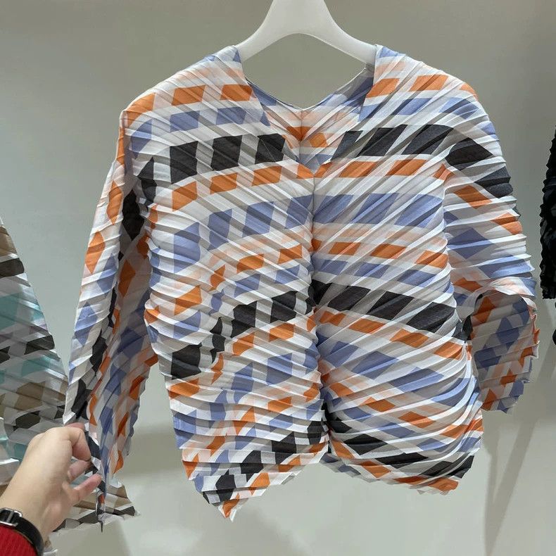 Issey Miyake Issey Miyake Blue-green pleated long-sleeved shirt Size M / US 6-8 / IT 42-44 - 3 Thumbnail