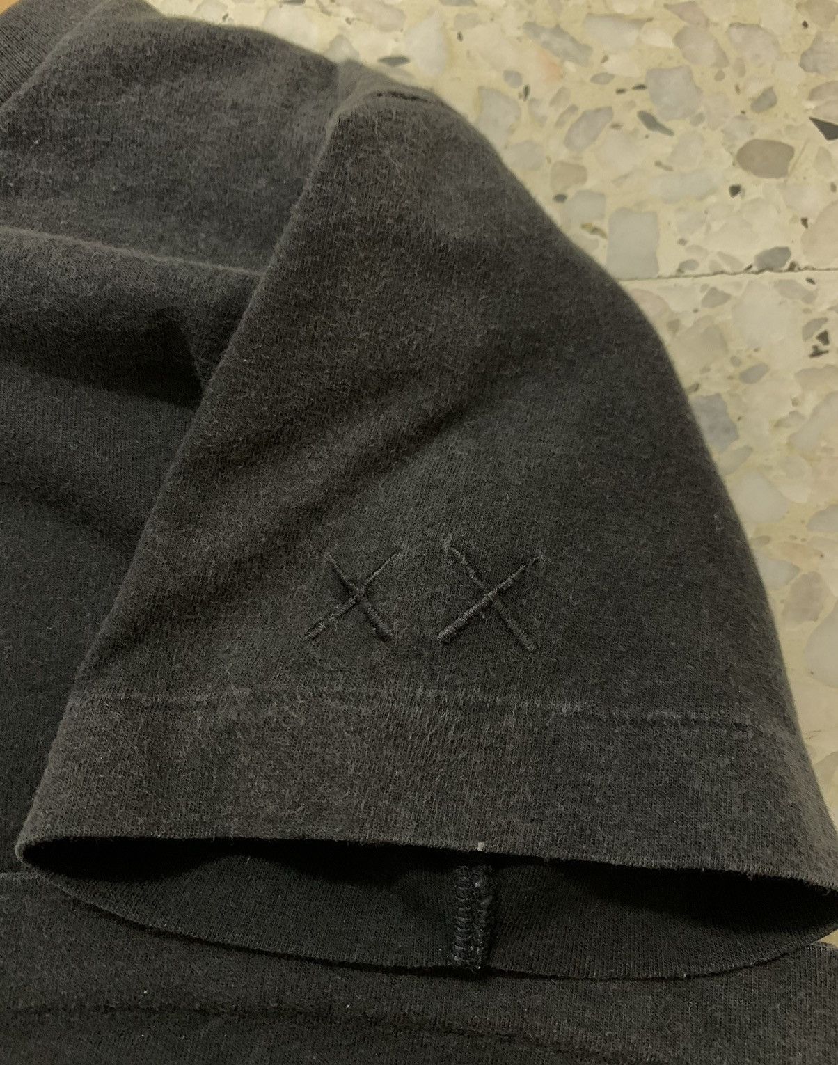 Kaws × Peanuts KAWS X PEANUT BIG LOGO Size US S / EU 44-46 / 1 - 3 Thumbnail