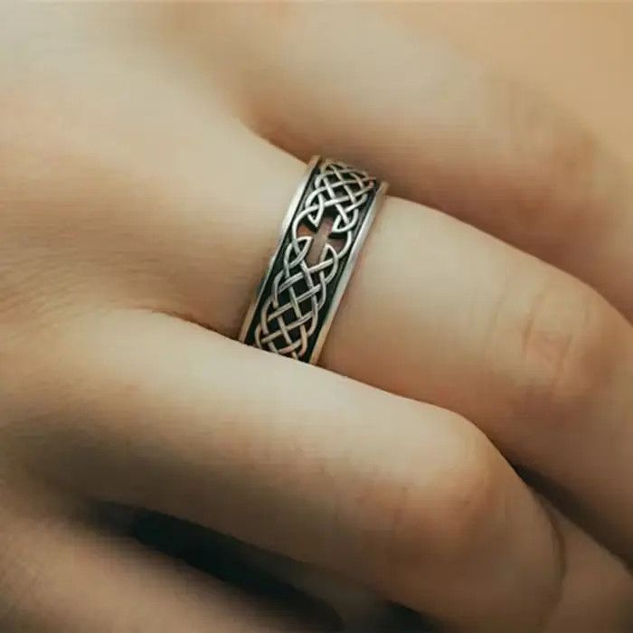 Jewelry Celtic Knot Biker Ring Size ONE SIZE - 7 Thumbnail