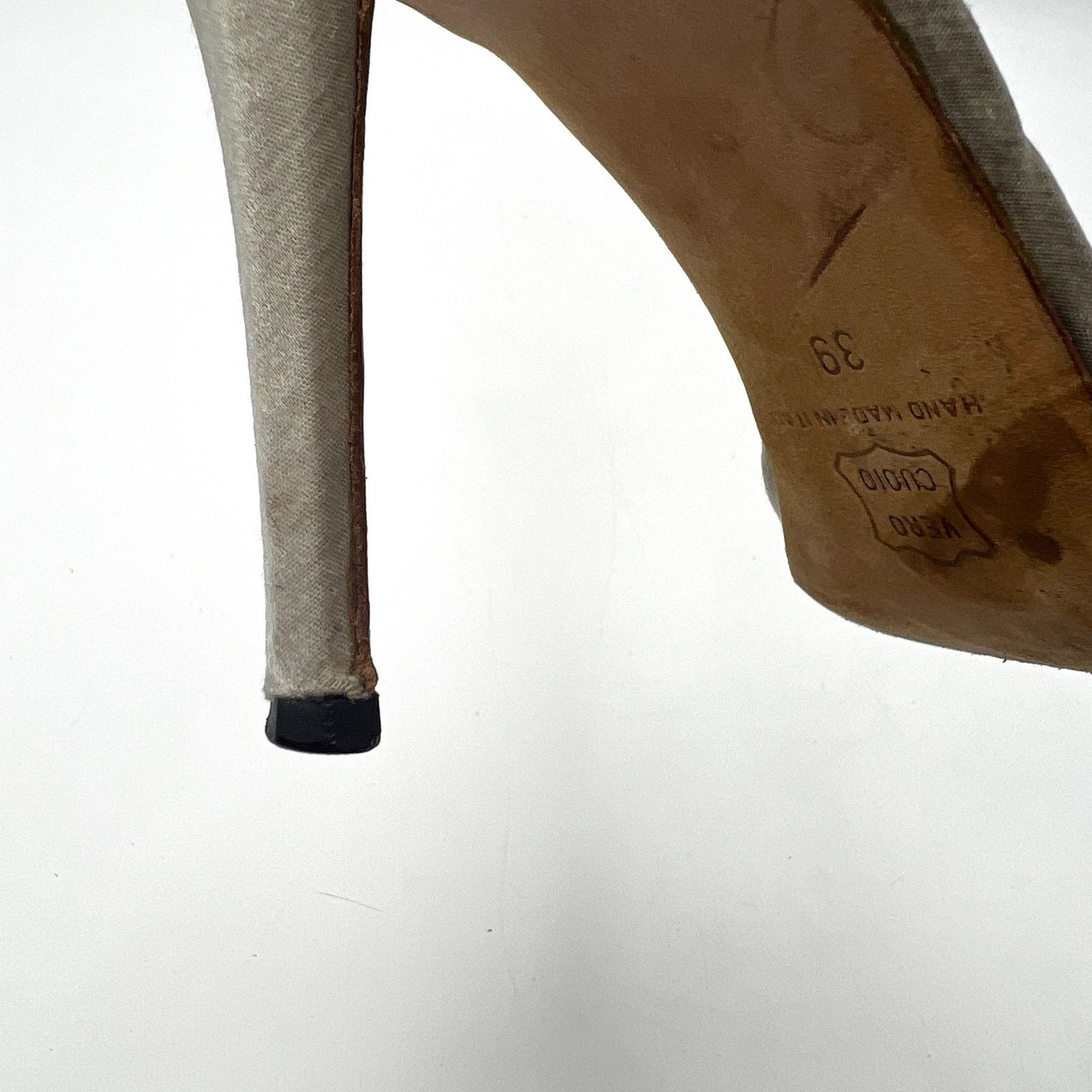 Manolo Blahnik Manolo Blahnik Pointed d'Orsay Pump Gray Satin Heels Size US 9 / IT 39 - 4 Thumbnail