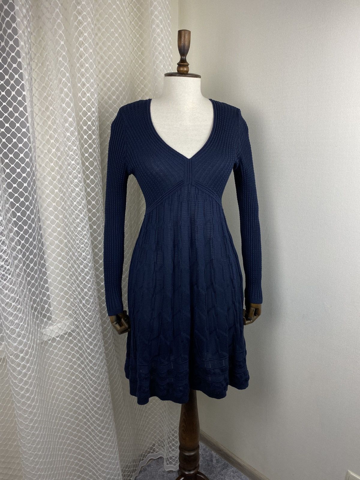 Missoni MISSONI Knit Dress Knee Length Long Sleeve Size Size M / US 6-8 / IT 42-44 - 1 Thumbnail