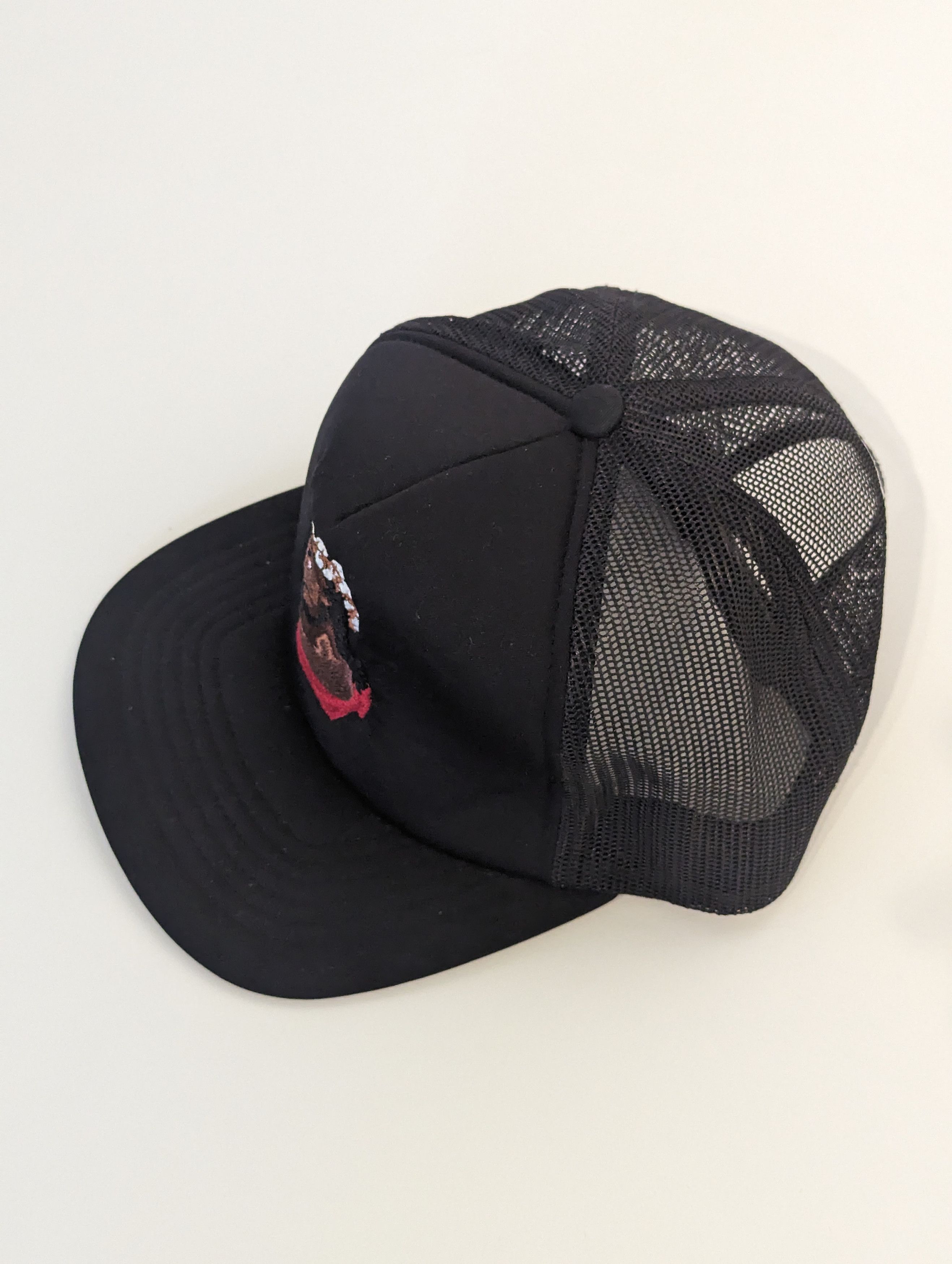 DENIM TEARS × No Vacancy Inn Denim Tears x No Vacancy Inn "Southern Man" Trucker Hat Size ONE SIZE - 3 Thumbnail