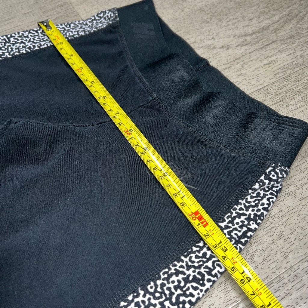 Nike Nike Leg-A-See-Stirrup Leopard Print Colorblock Side Stripe Leggings, Women’s XS Size 25" / US 0 / IT 36 - 6 Thumbnail