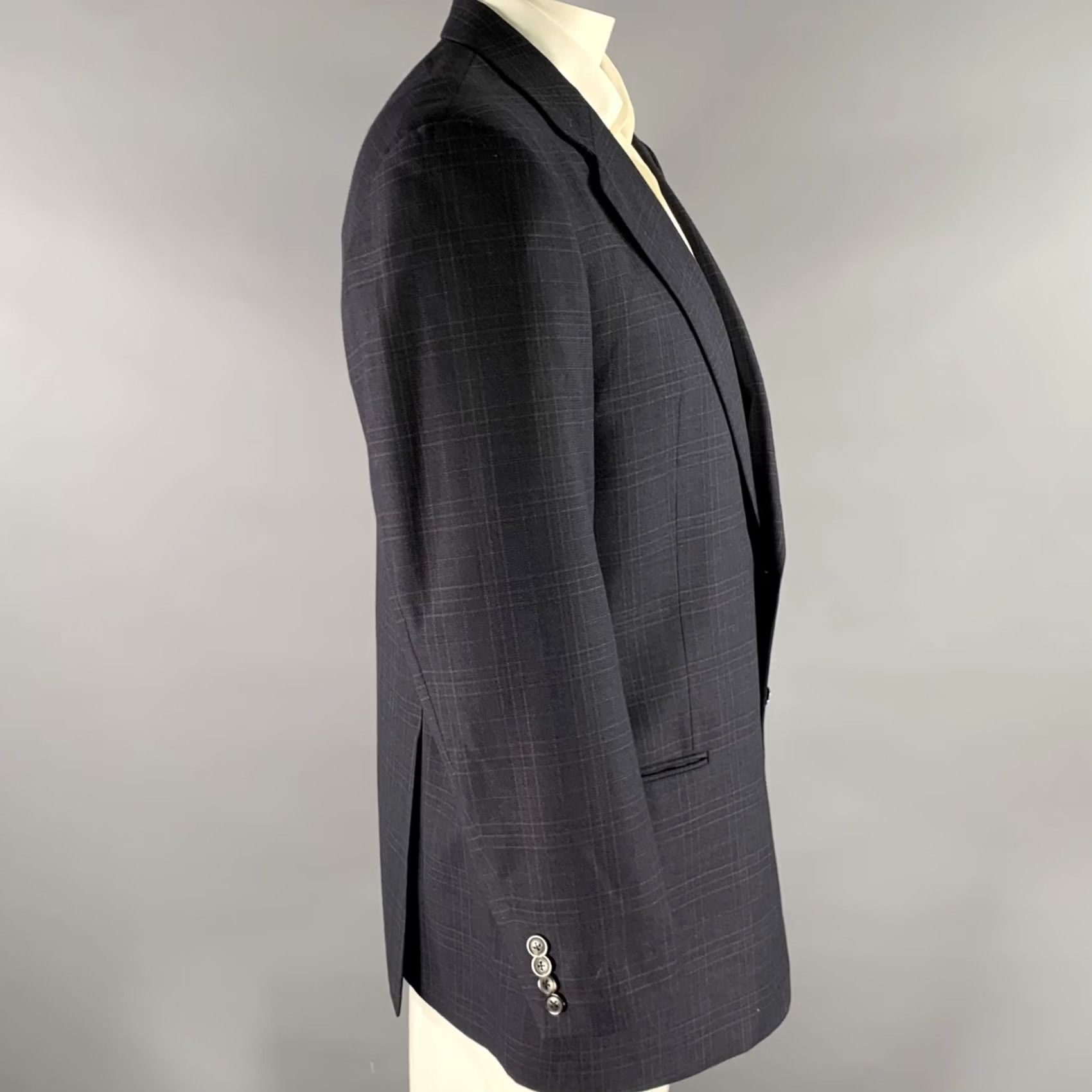 Armani ARMANI COLLEZIONI Sport Coat Size 44 Navy Plaid Wool Notch Lapel Size US S / EU 44-46 / 1 - 3 Thumbnail