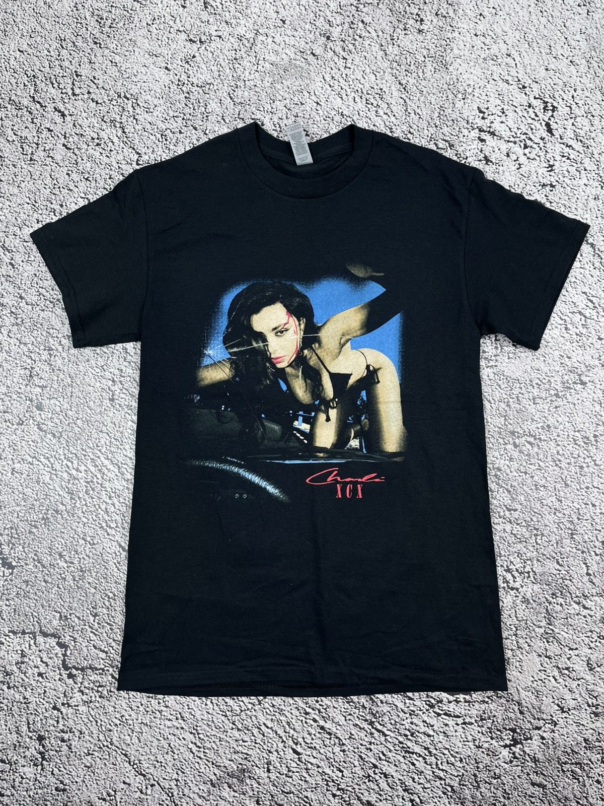 Band Tees Charli XCX Crash The Live Tour 2022 Tee USA Rare Size US S / EU 44-46 / 1 - 1 Thumbnail