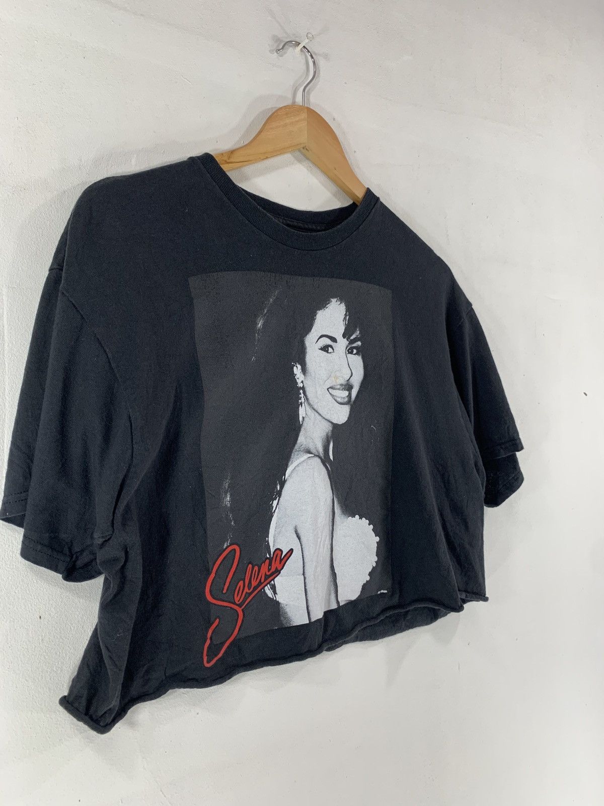 Rap Tees × Vintage Selena Gomez Crop Top Size L / US 10 / IT 46 - 4 Thumbnail