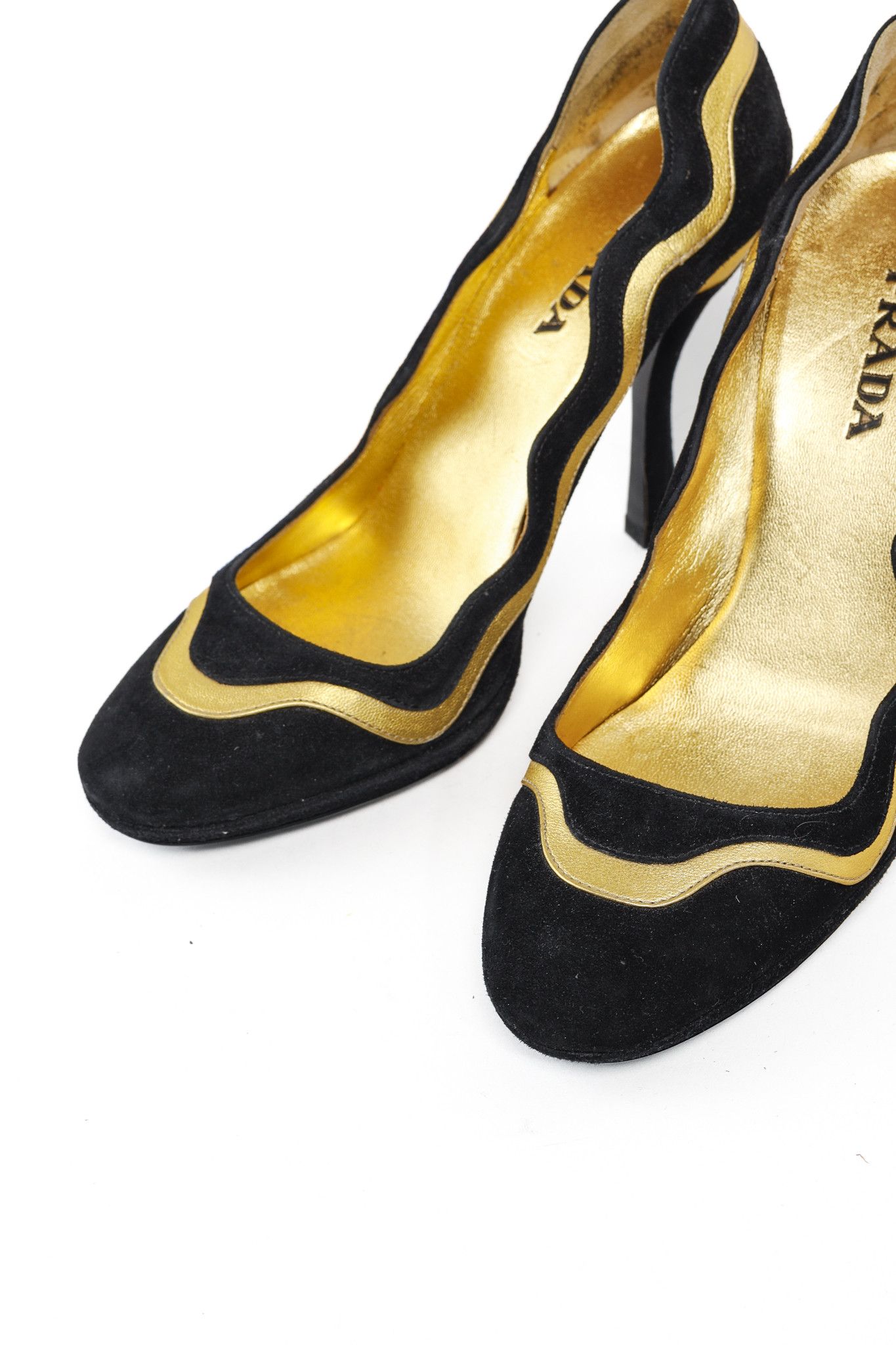 Prada Prada SS/08 Black & Gold Suede Wavy-Stripe Scalloped Heels Size US 6.5 / IT 36.5 - 6 Thumbnail