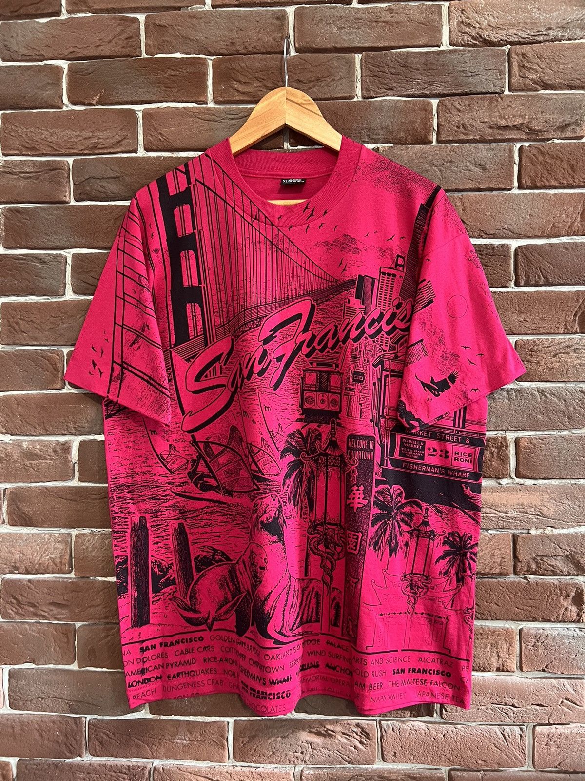 Vintage Rare Vintage 1992 90s San Francisco All Over Print t-shirt Size US XL / EU 56 / 4 - 1 Thumbnail