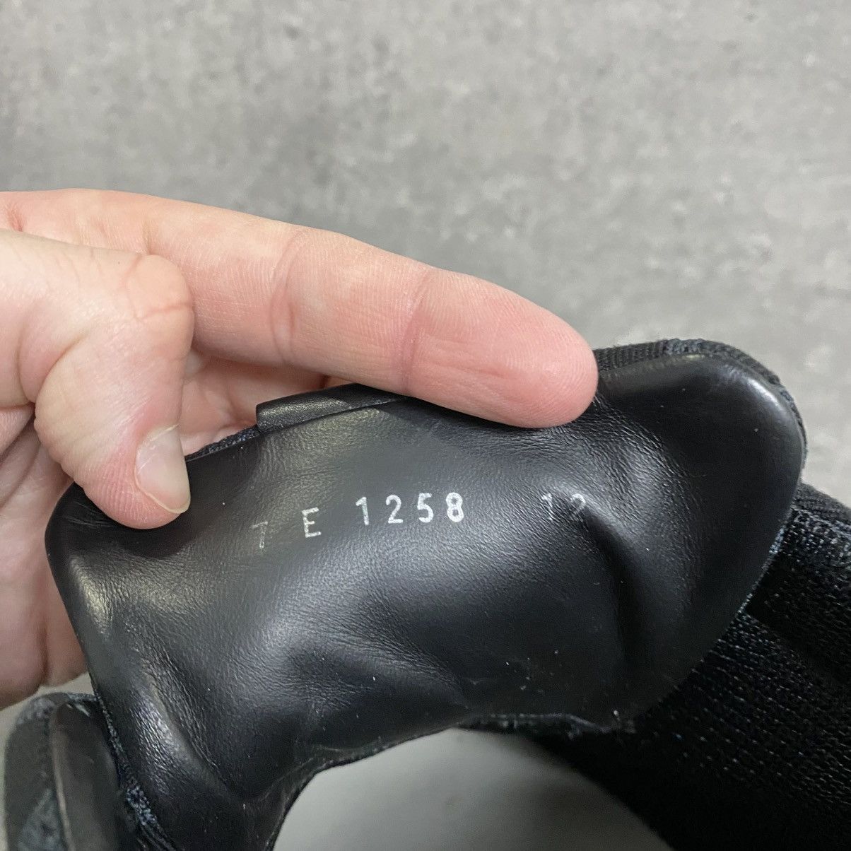 Fendi Fendi Monogram Sneakers Size US 12 / EU 45 - 15 Thumbnail