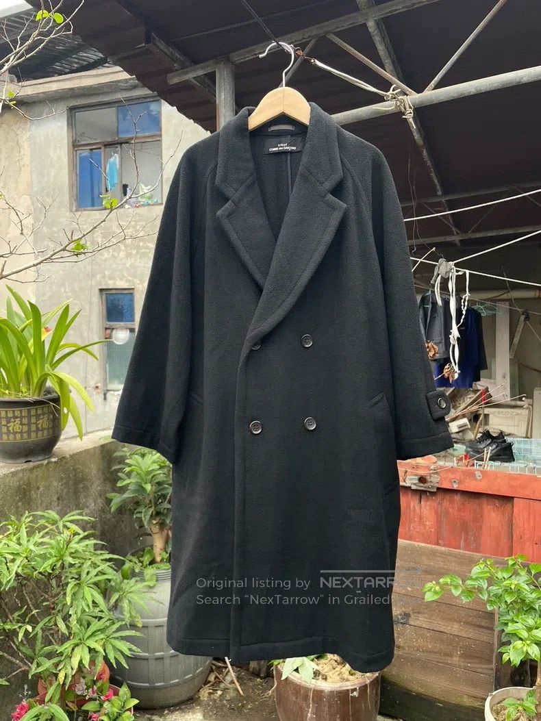 Comme des Garcons Comme des Garcons Double-breasted Tweed Coat Size M / US 6-8 / IT 42-44 - 1 Thumbnail