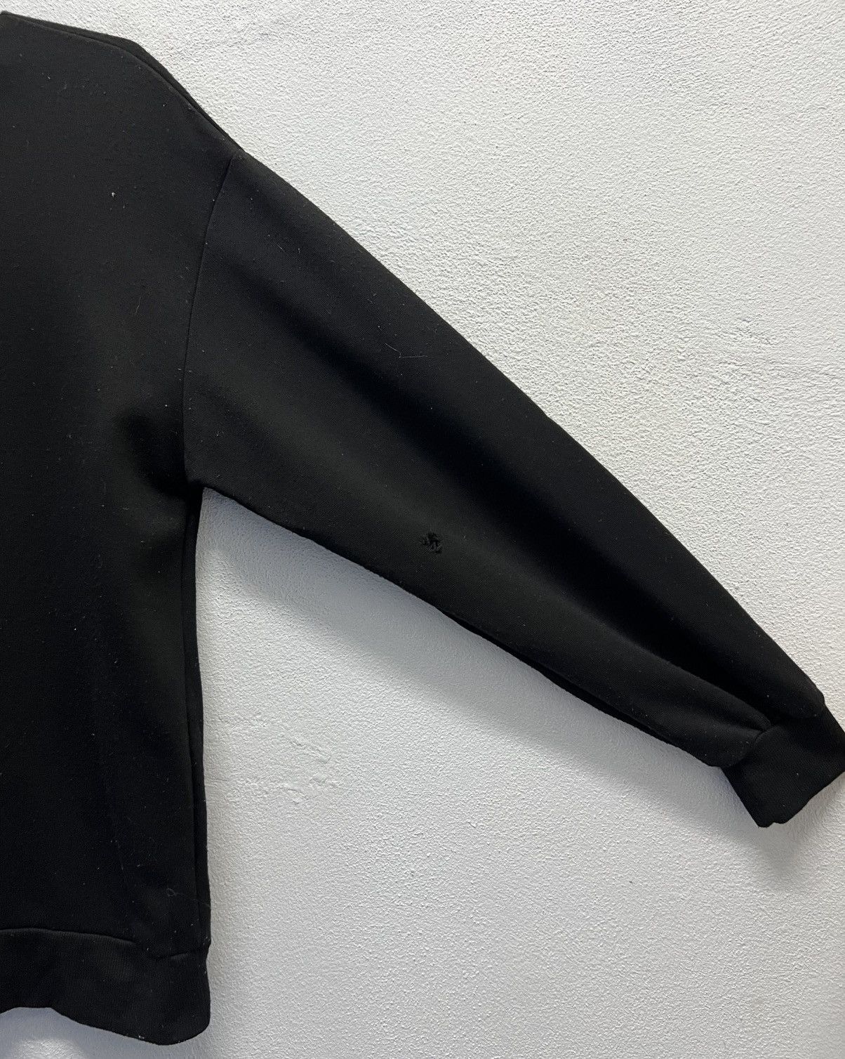 Anime DETECTIVE CONAN THE CULPRIT HANZAWA SWEATSHIRT Size US M / EU 48-50 / 2 - 5 Thumbnail