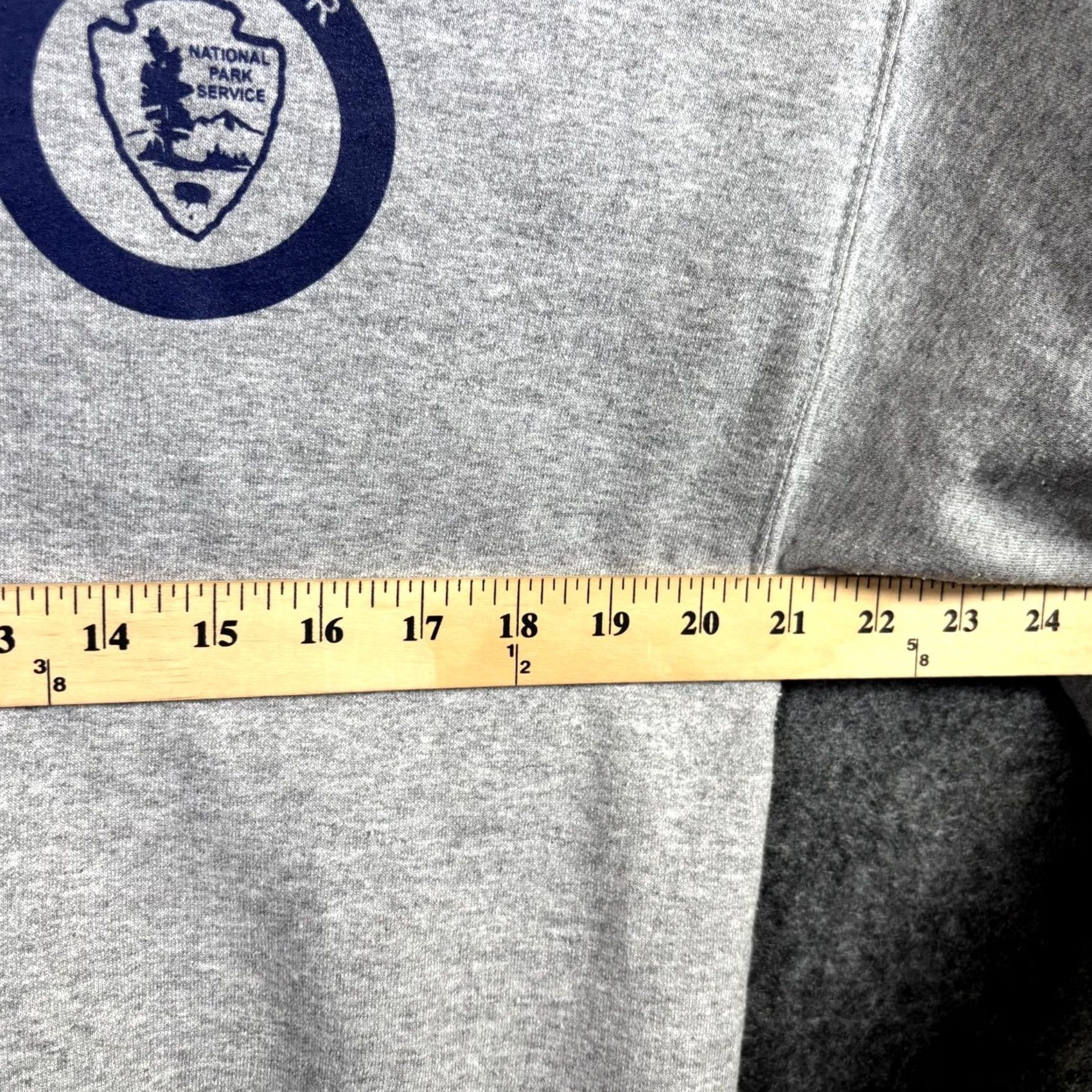 Gildan Gildan Hoodie Mens L Gray Zip-Up National Park Service Volunteer Sailing Program Size US L / EU 52-54 / 3 - 2 Thumbnail