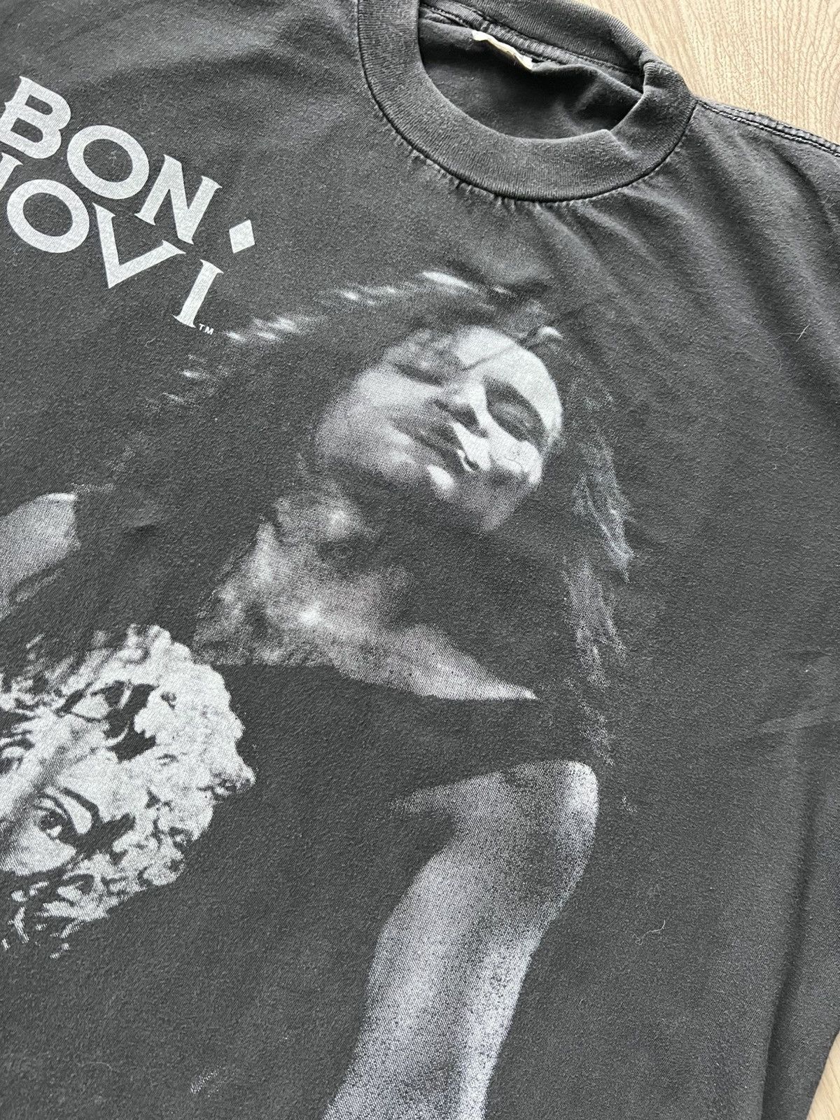 Vintage Mega Rare Bon Jovi Longsleeve 1989 Size US XL / EU 56 / 4 - 13 Thumbnail