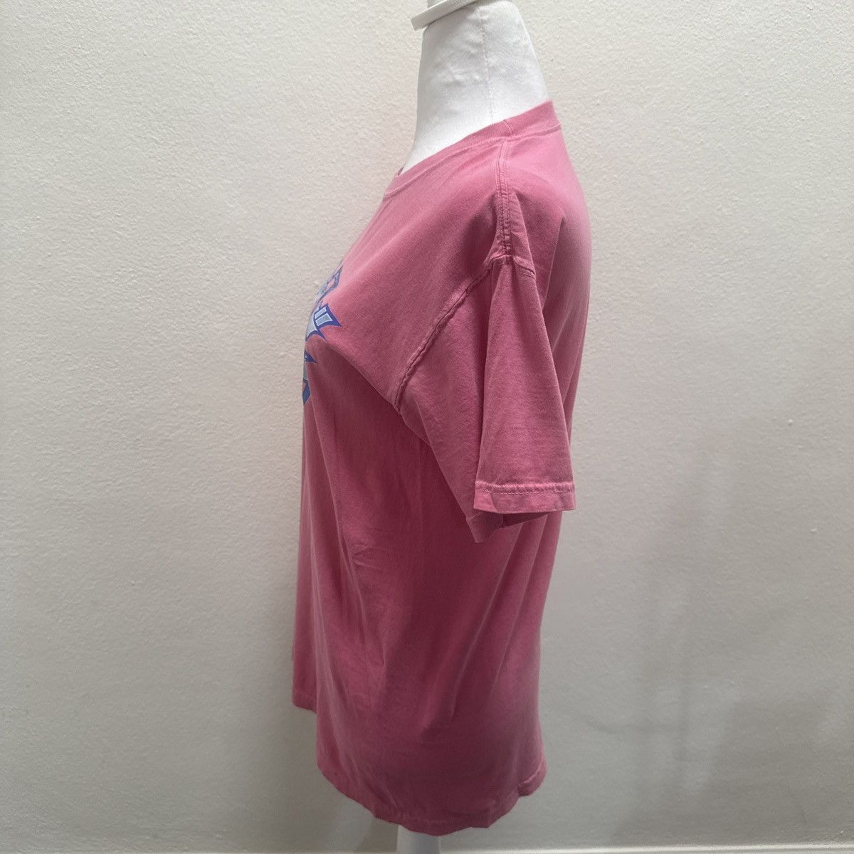 FaZe FaZe Clan Pink & Blue Invincible T Shirt Size US S / EU 44-46 / 1 - 4 Thumbnail