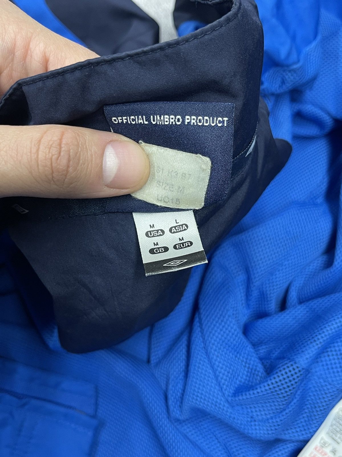 Umbro Vintage Official Umbro England Track Jacket Blue Big Logo Size US M / EU 48-50 / 2 - 13 Thumbnail