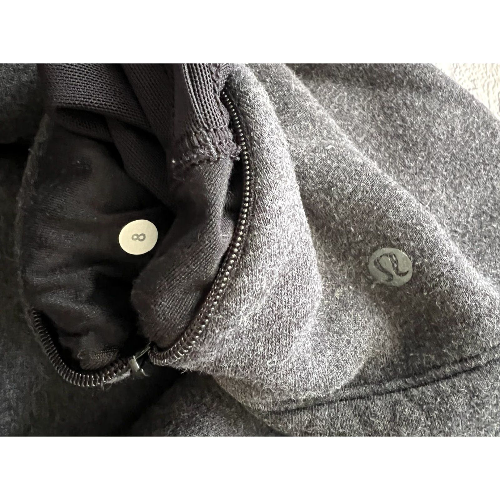 Lululemon Lululemon Sweatshirt Go Endeavor Splitback Women's 8 Gray Pockets Zip Fleece Inner Athletic Pullover Crew Neck Activewear Womens Size M / US 6-8 / IT 42-44 - 4 Thumbnail