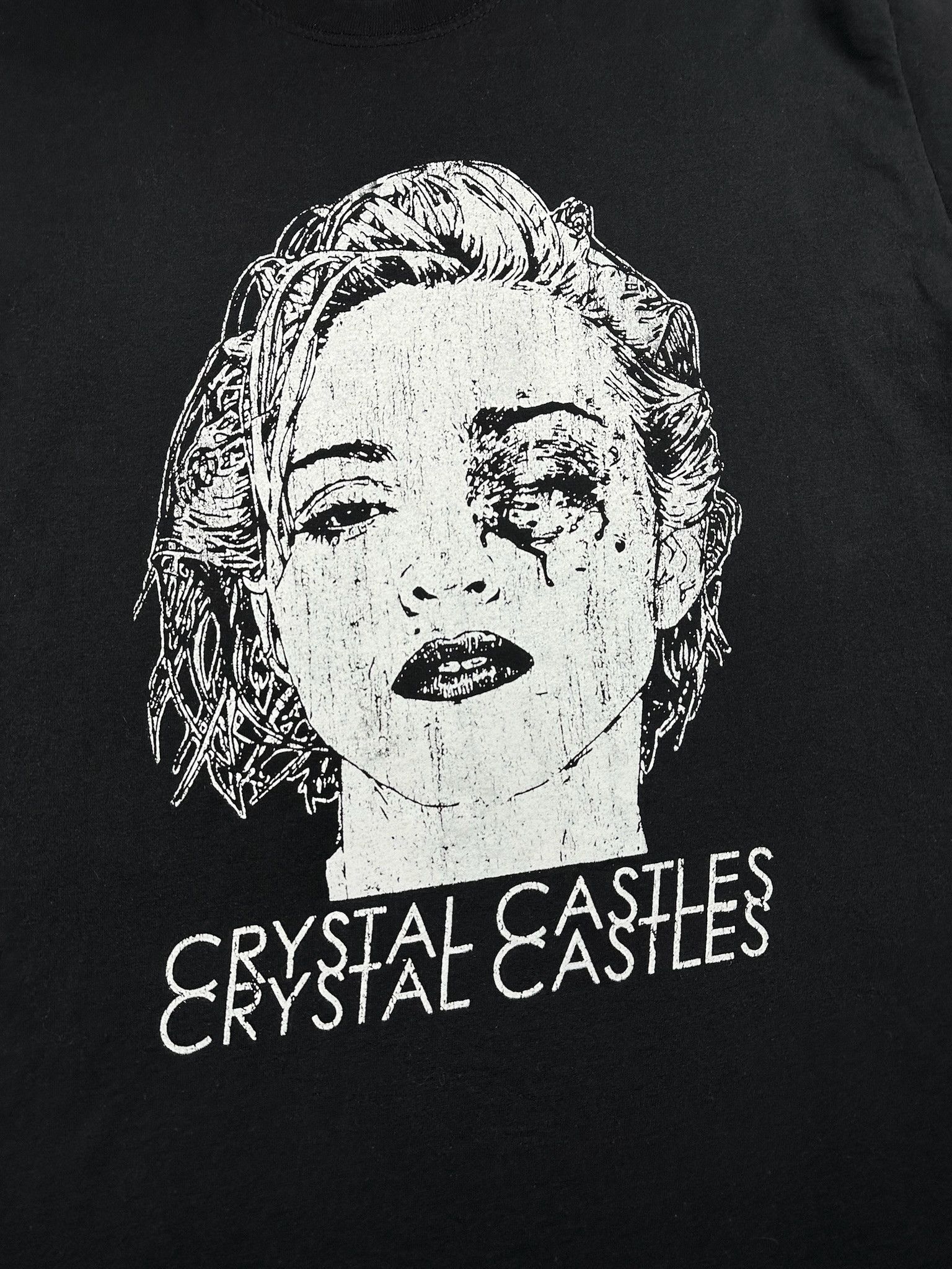 Band Tees Crystal Castles Canadian Electronic Tee longsleeve Size US M / EU 48-50 / 2 - 2 Thumbnail