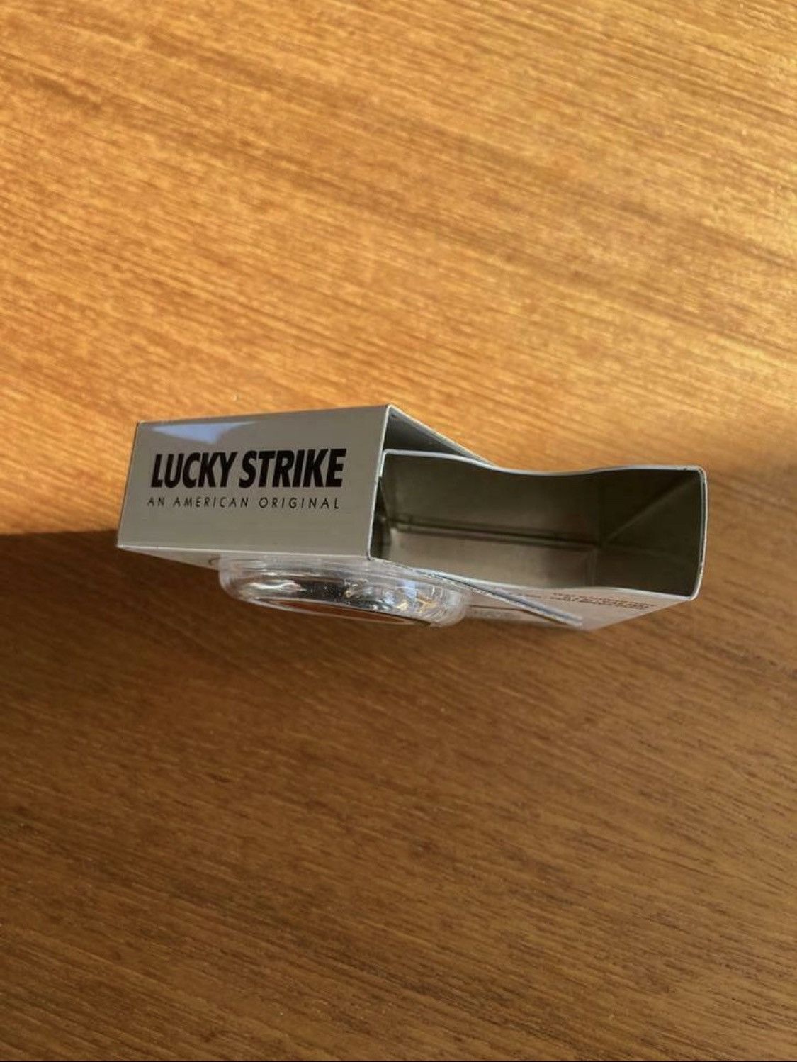 Vintage Vintage Metal Lucky Strike cigarette packet Size ONE SIZE - 6 Thumbnail