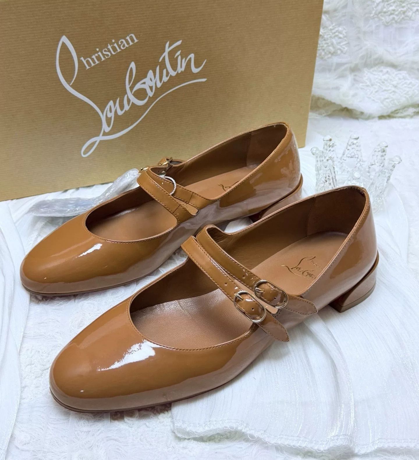 Christian Louboutin Christian Louboutin Brown Lowtop Sneakers us_6 Women Size US 6 / IT 36 - 1 Thumbnail