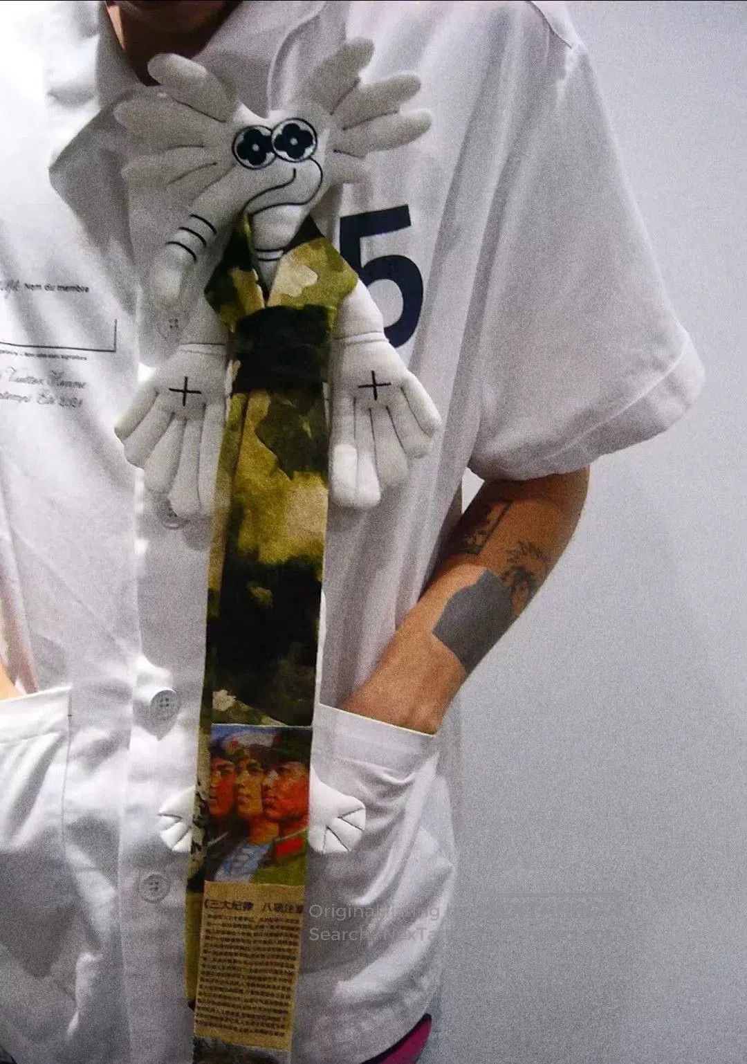 Louis Vuitton Louis Vuitton Asia Limited Elf Print Shirt. Size S / US 4 / IT 40 - 9 Thumbnail