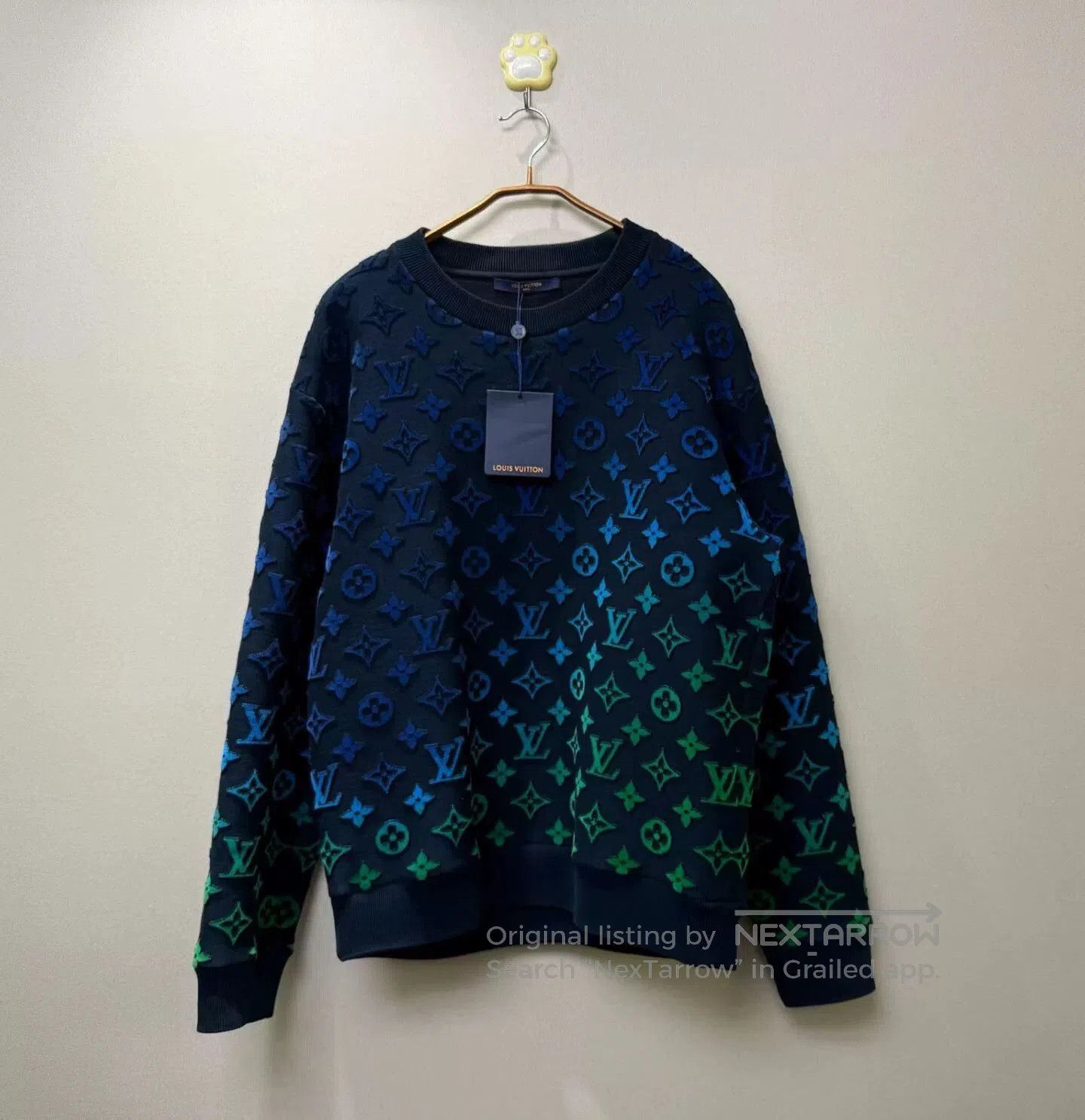 Louis Vuitton louis vuitton blue-green gradient logo sweatshirt. Size US L / EU 52-54 / 3 - 1 Thumbnail