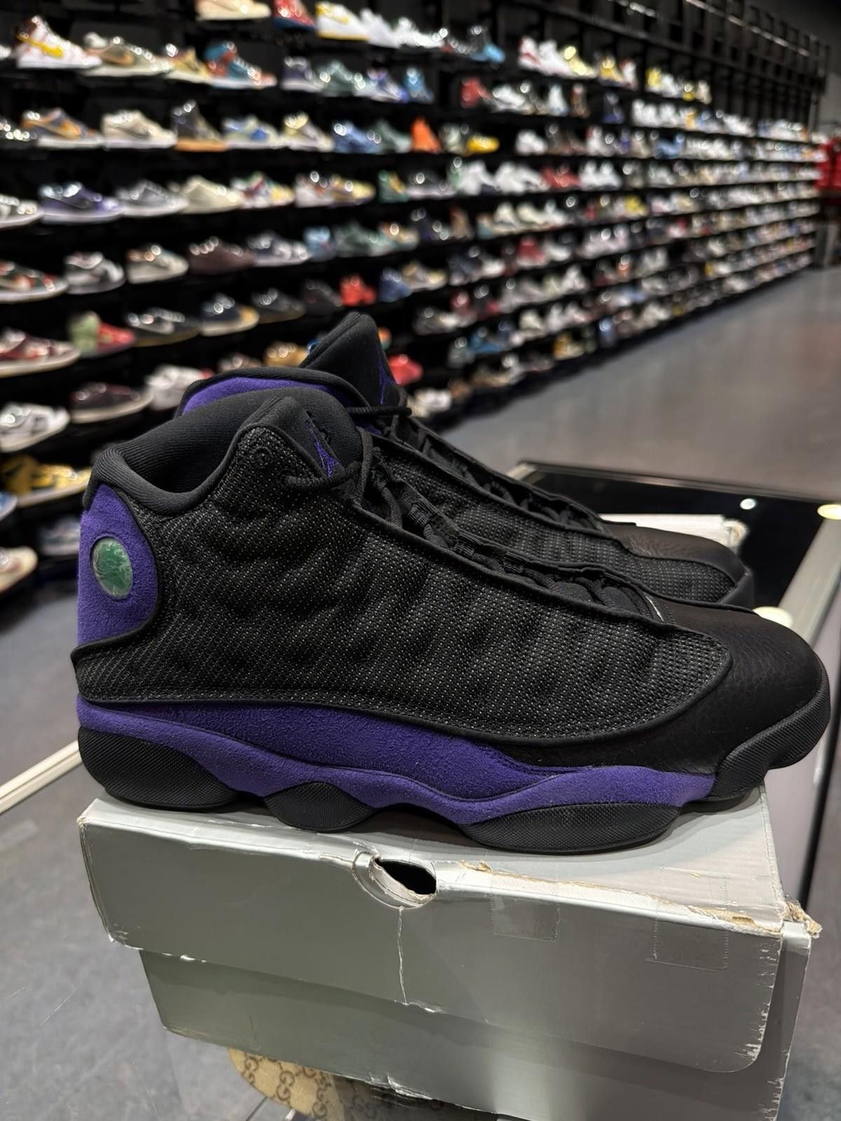 Jordan Brand Jordan Retro 13 Sneakers Black and Purple Size 13 Size US 13 / EU 46 - 12 Thumbnail