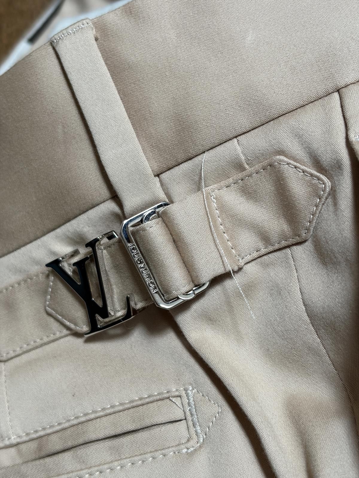 Louis Vuitton Louis Vuitton Tailored Cotton Trousers – Beige Size US 34 / EU 50 - 12 Thumbnail