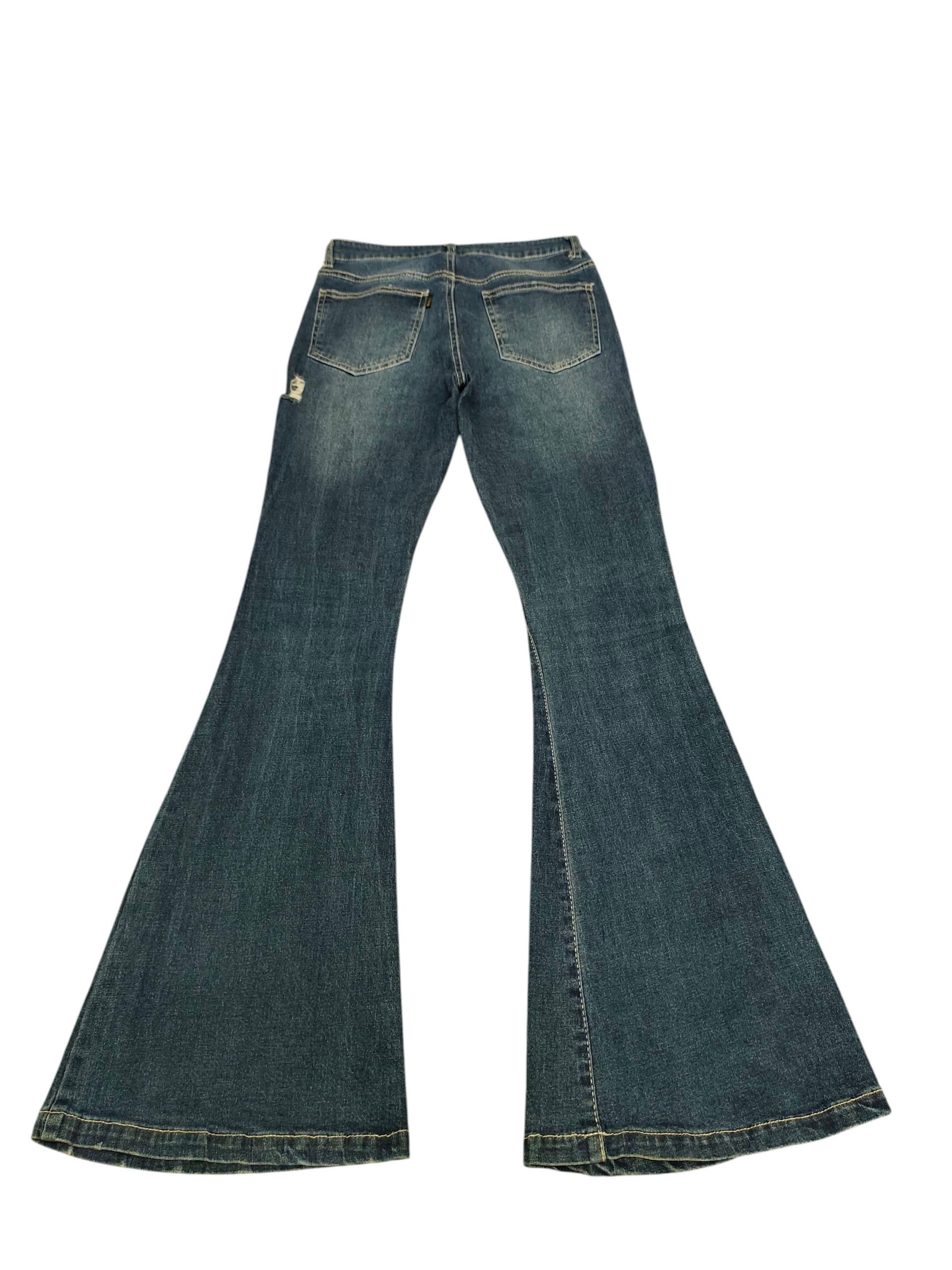 If Six Was Nine Flare Jeans Gorge Distress Denim Bootcut Low Rise Size US 26 / EU 42 - 8 Thumbnail