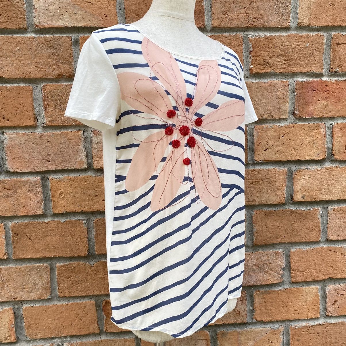Max Mara Max Mara Striped Tee with Floral Appliqué Size M / US 6-8 / IT 42-44 - 10 Thumbnail