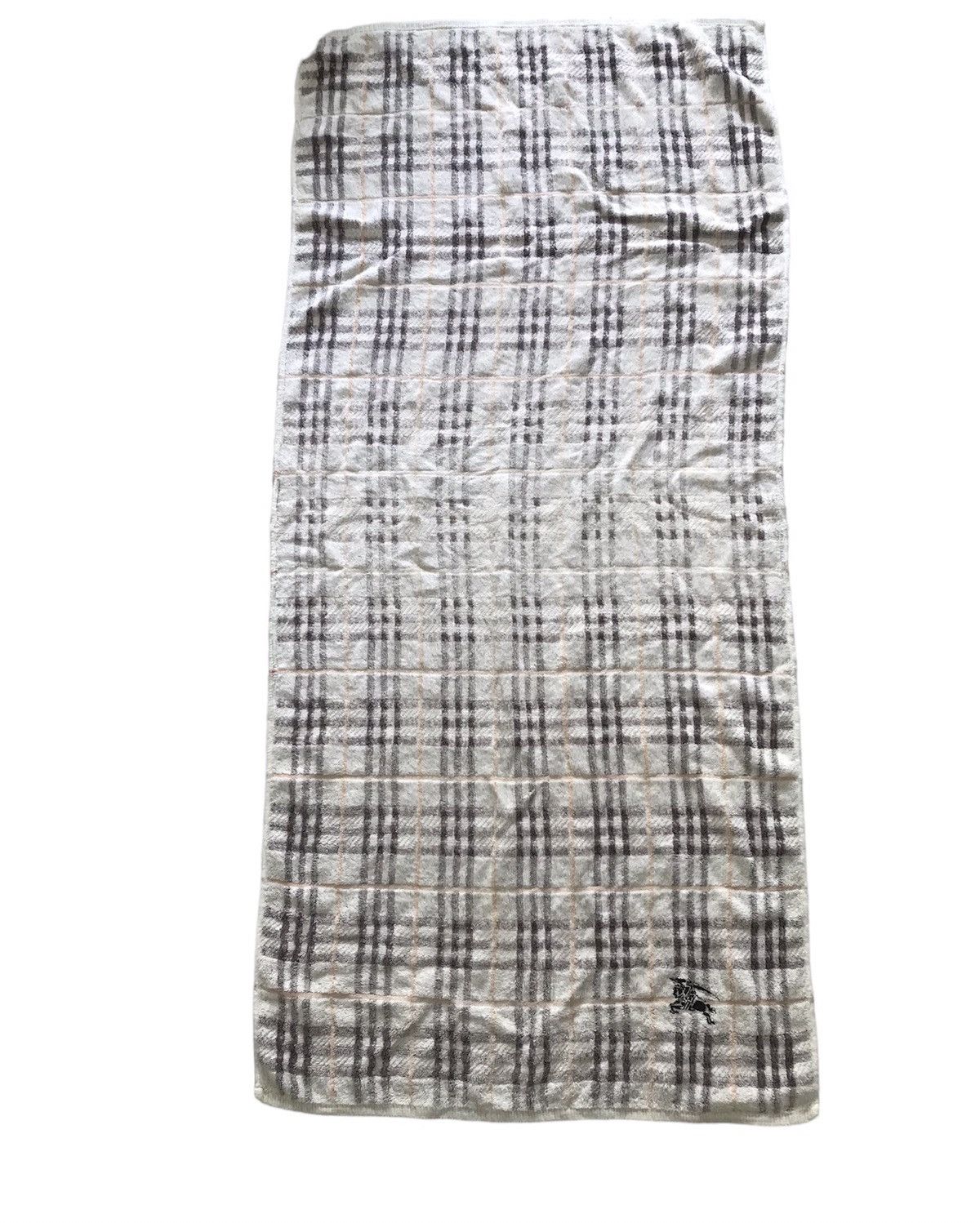 Burberry Combo Lot 4 pcs Burberry London Towels Size ONE SIZE - 5 Thumbnail