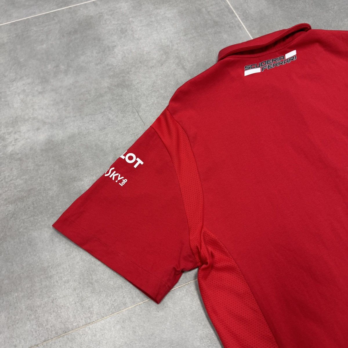Puma Puma Scuderia Ferrari Mission Winnow Formula One Polo Shirt Size US XL / EU 56 / 4 - 17 Thumbnail
