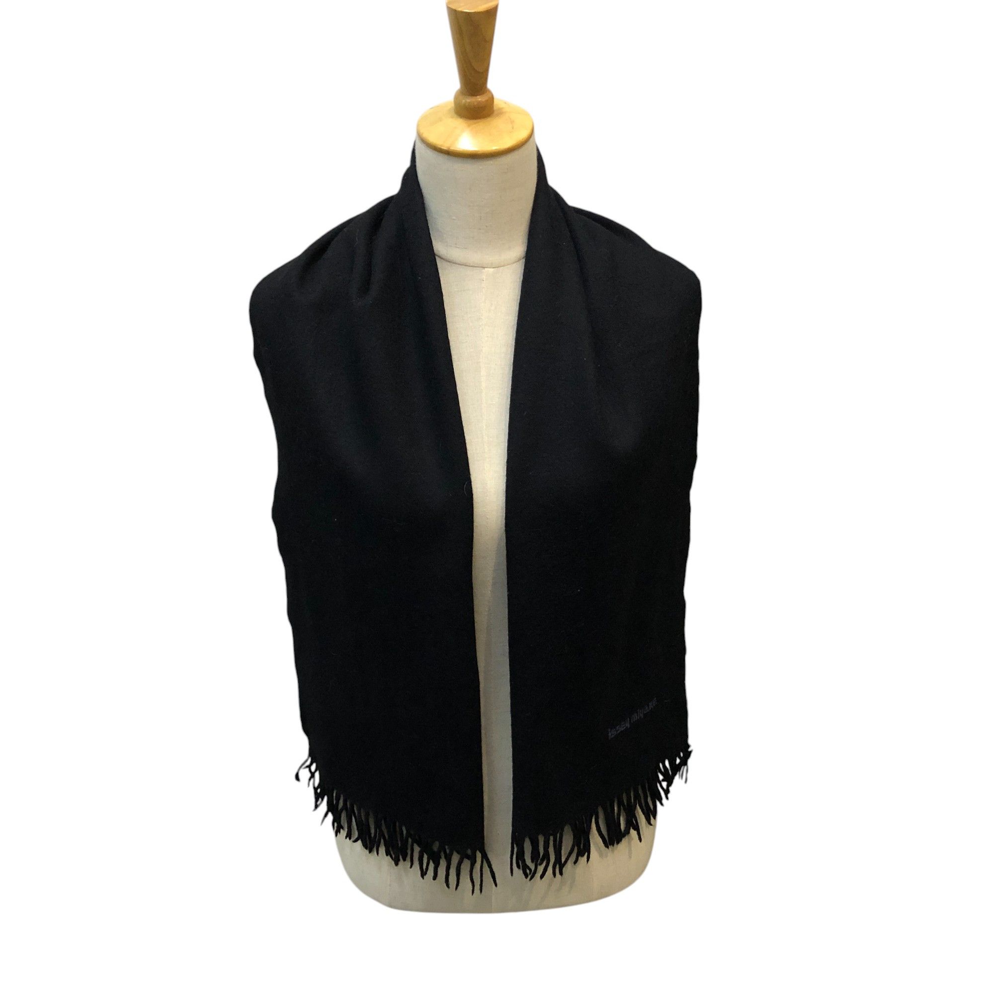 Issey Miyake Plain Scarf Muffler Neck Wrap V2941