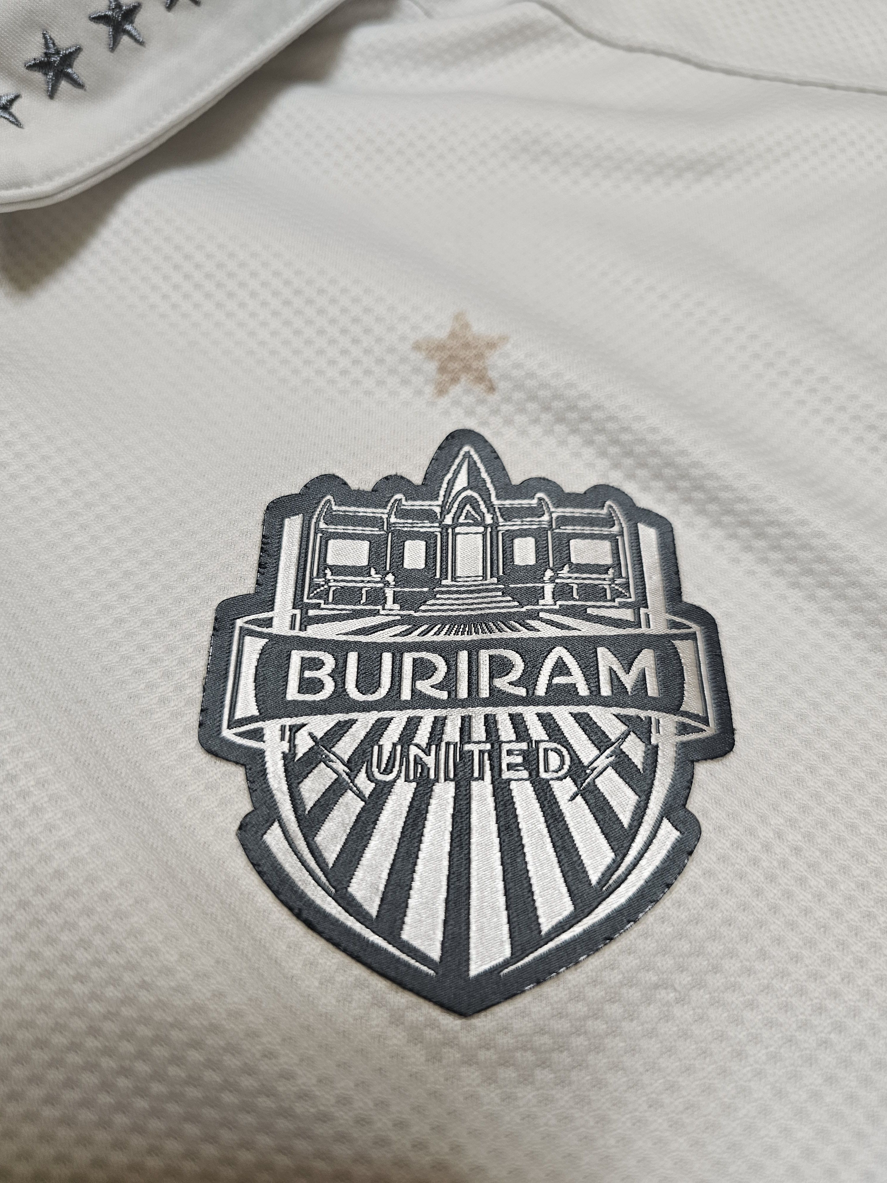 All Sport BURIRAM UNITED 2015 AWAY FOOTBALL THAILAND SOCCER JERSEY Size US XL / EU 56 / 4 - 4 Thumbnail